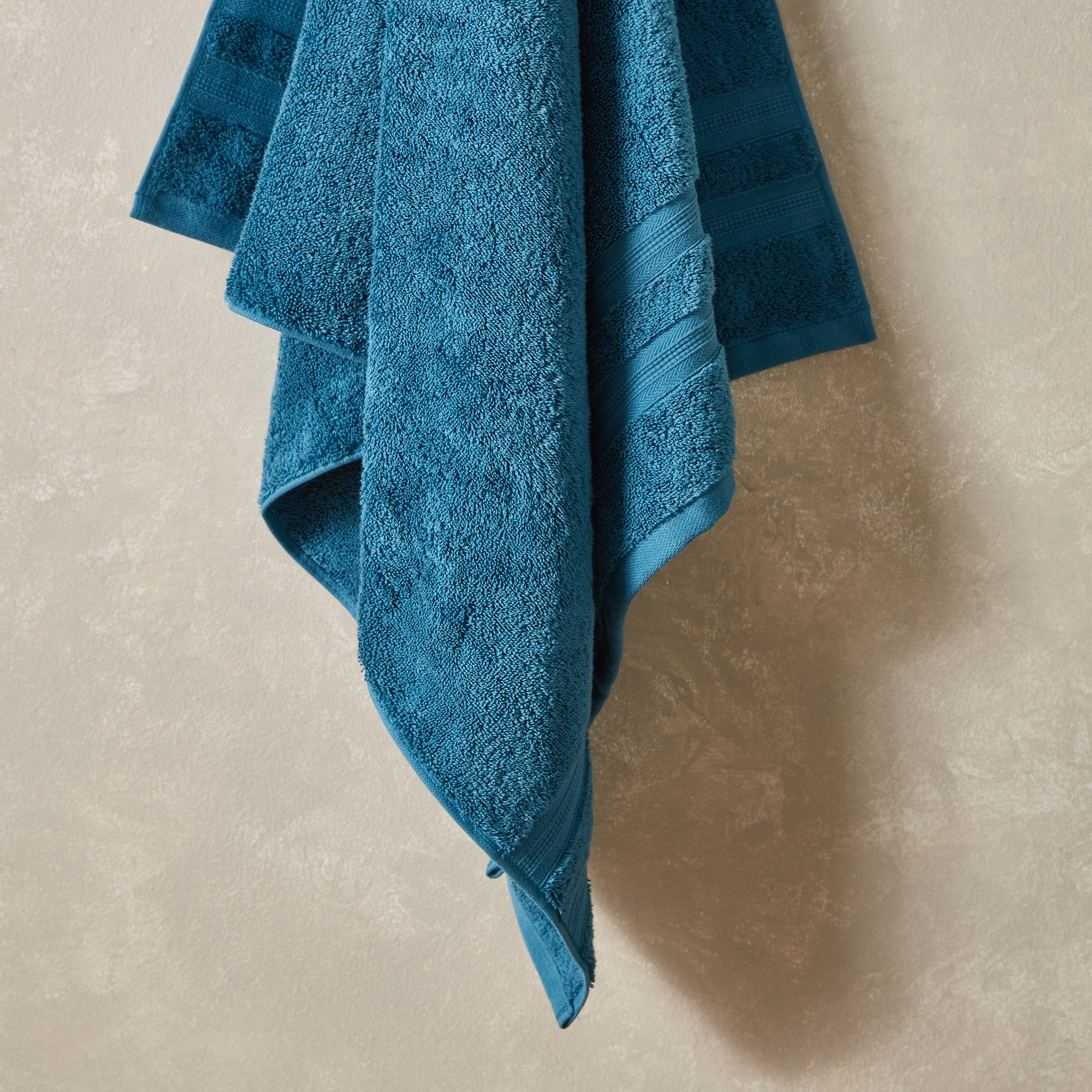 Jiva Naturally Fresh Bath Towel - 70x140 cm-hbxbathroom-bathroomtextiles-image-3