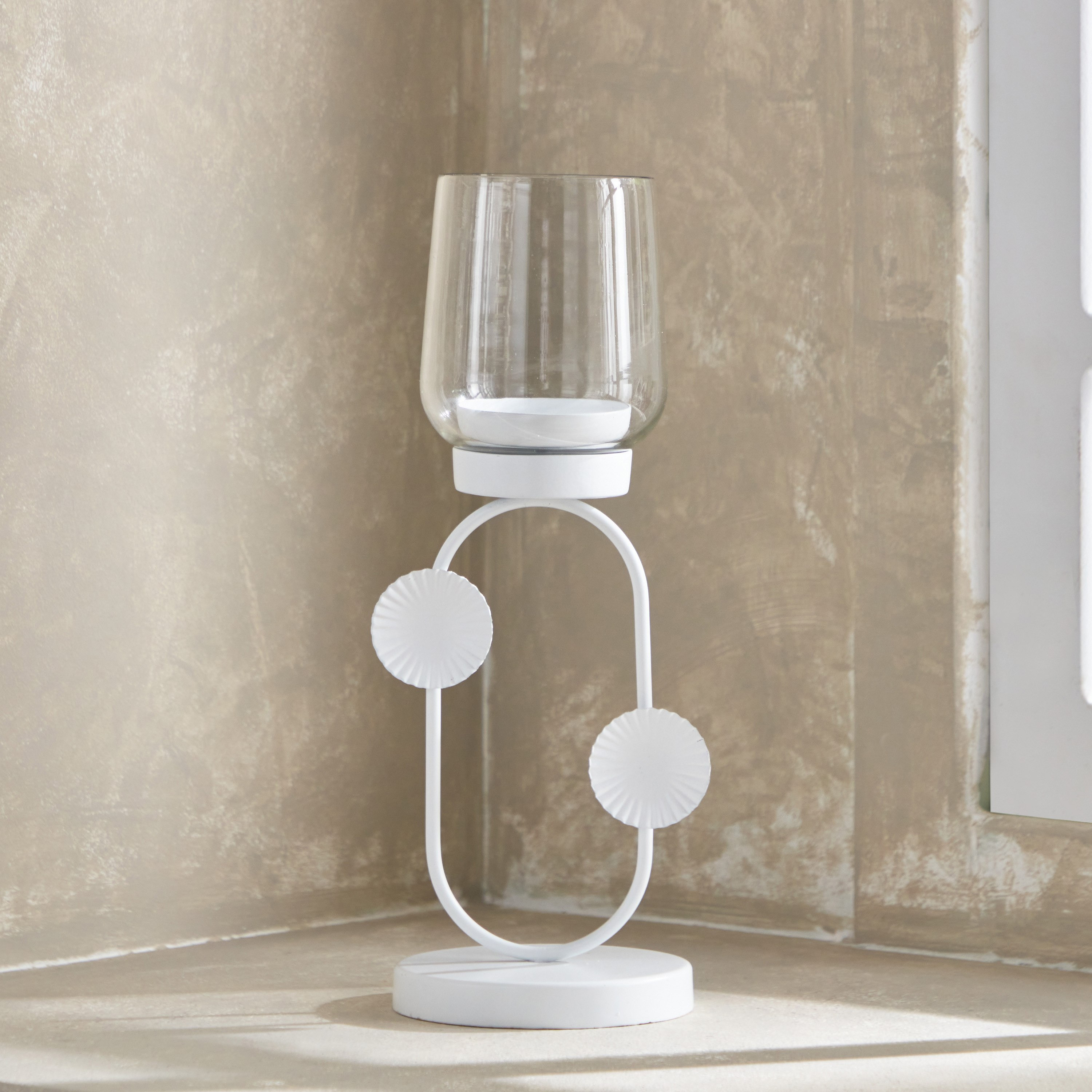 حامل شموع فانوس ورق شجر معدن مع حامل فوتيف زجاج من ألينا - 13x13x24 سم-hbxlivingroom-decorandaccessories-candleholders-image-2