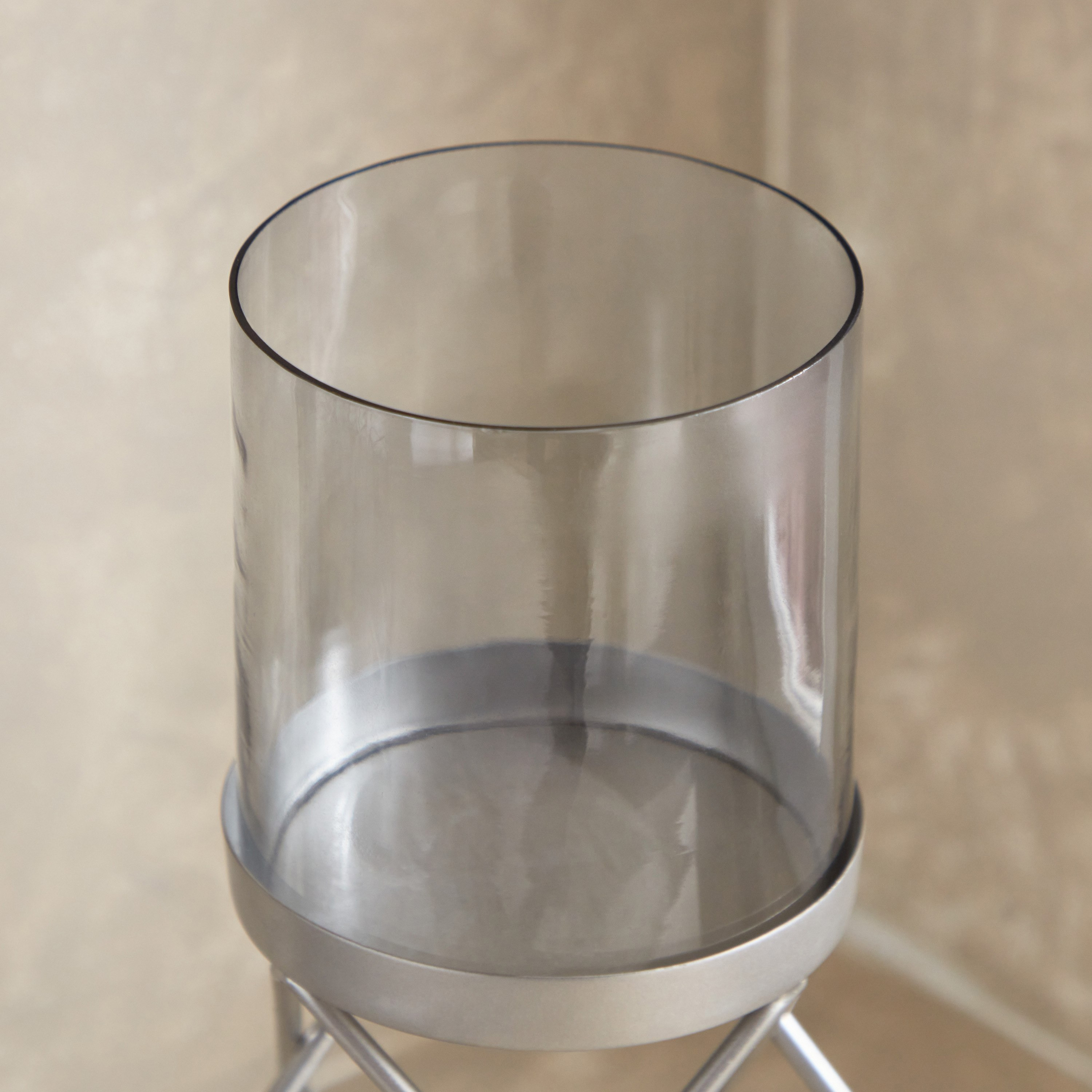 حامل شموع نيكل معتق بدعامة سلك معدن مع زجاج من إنيجما - 15x15x20 سم-hbxlivingroom-decorandaccessories-candleholders-image-4