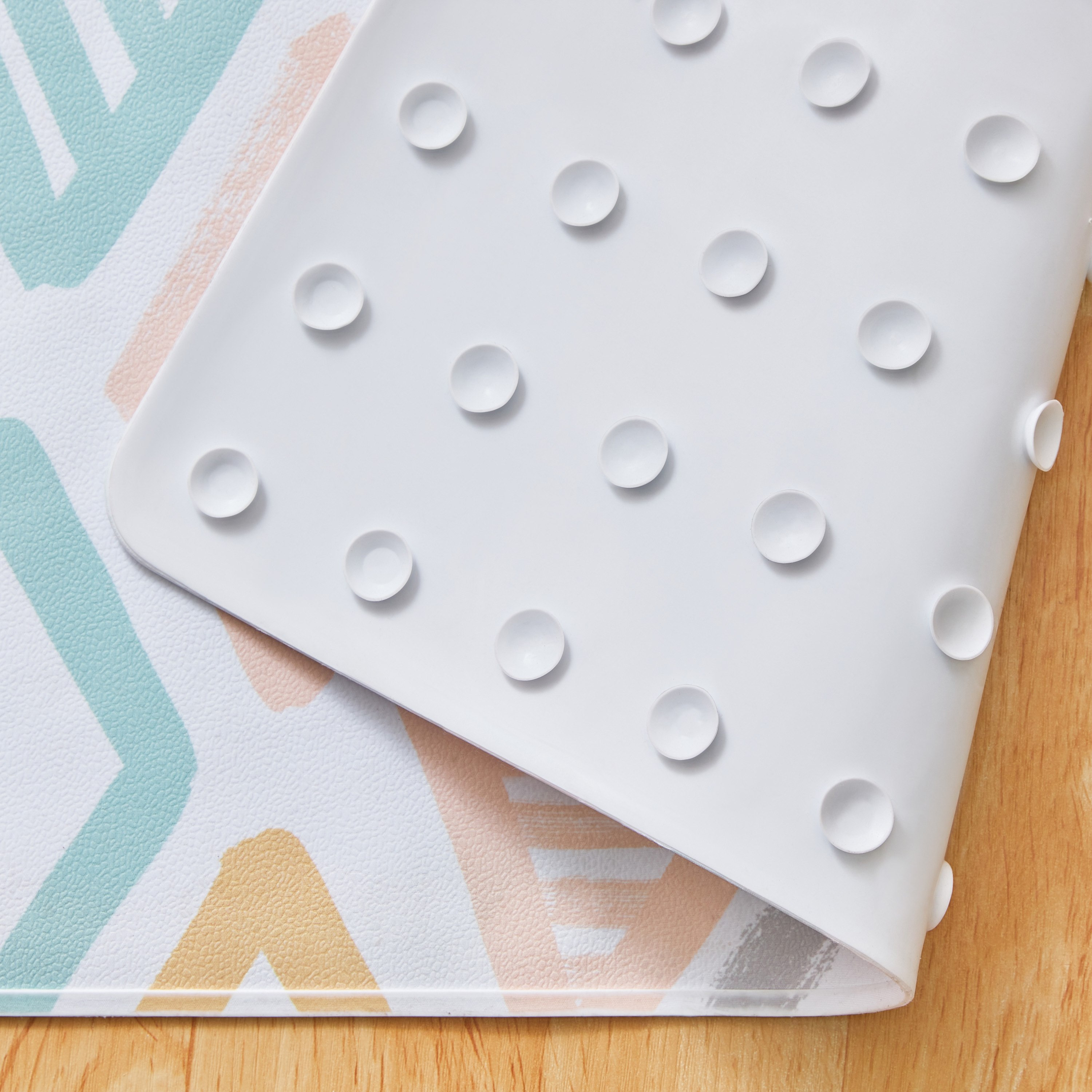 سجادة حمام مقاومة للانزلاق جيميناي من بلاي لاند- 70x40 سم-hbxhomeware-hbxkidsandyouth-image-4