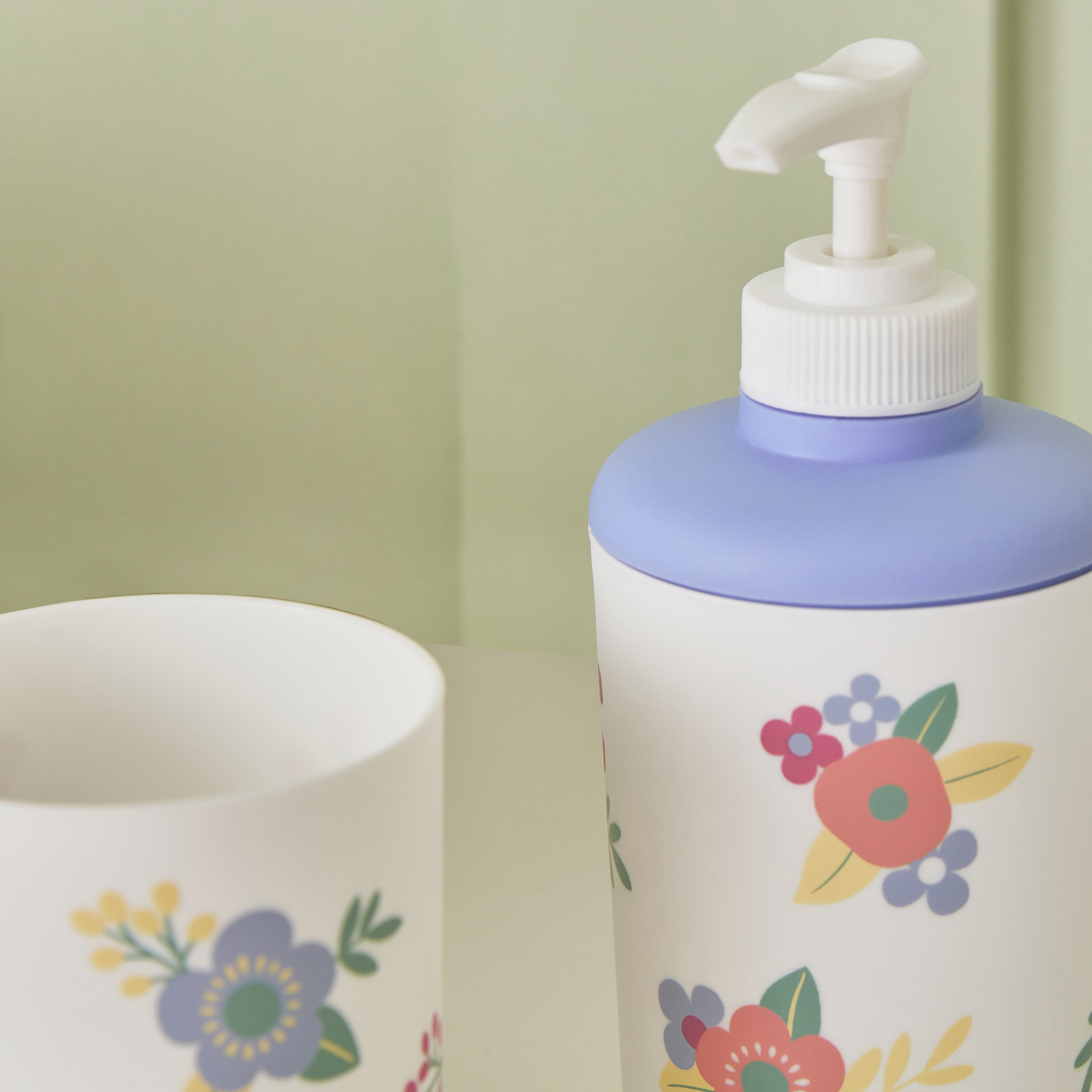 Flutterby Gemini 3-Piece Bath Accessory Set-hbxhomeware-hbxkidsandyouth-image-3