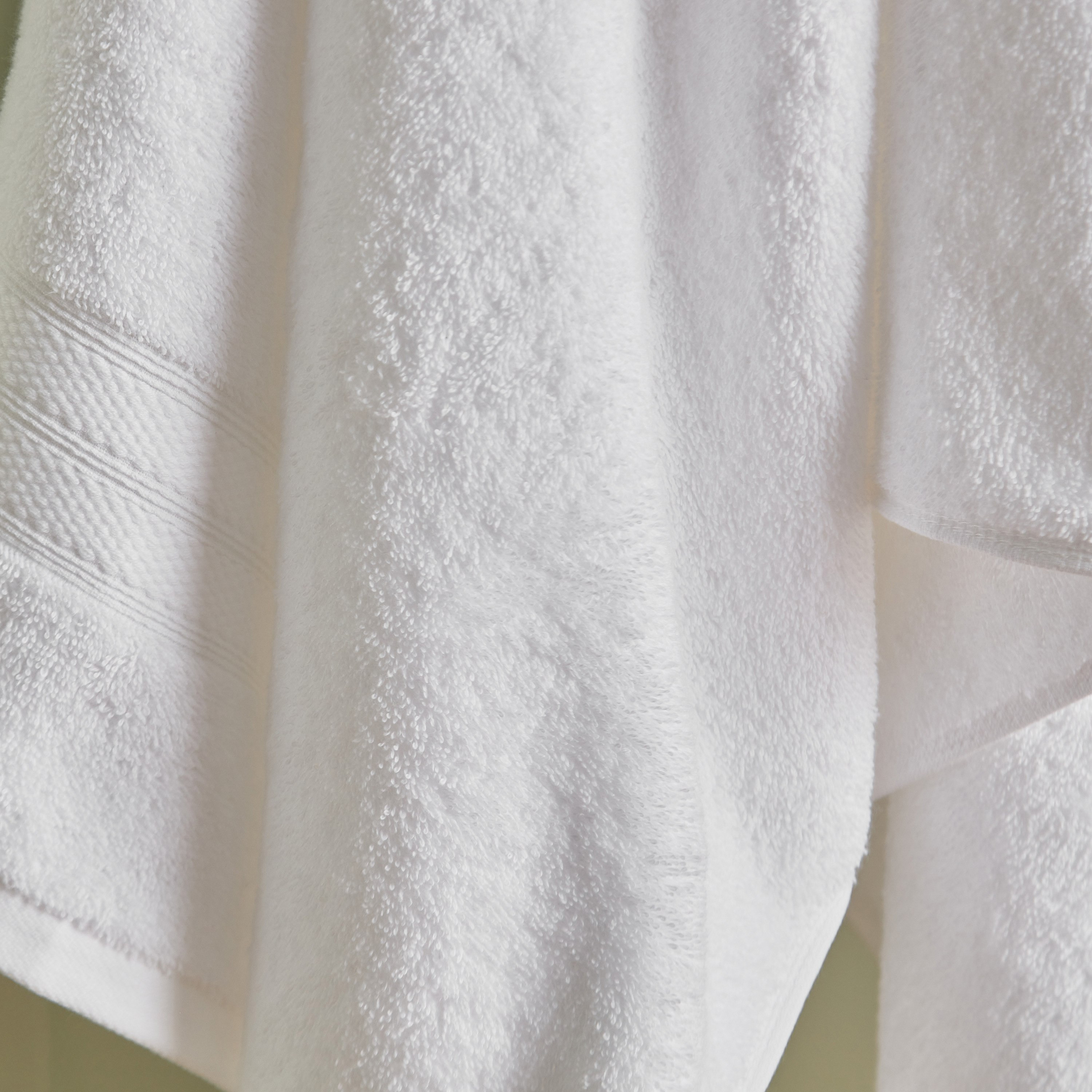 منشفة حمام من هوتل كوليكشن - 70x140 سم-hbxbathroom-bathroomtextiles-image-4