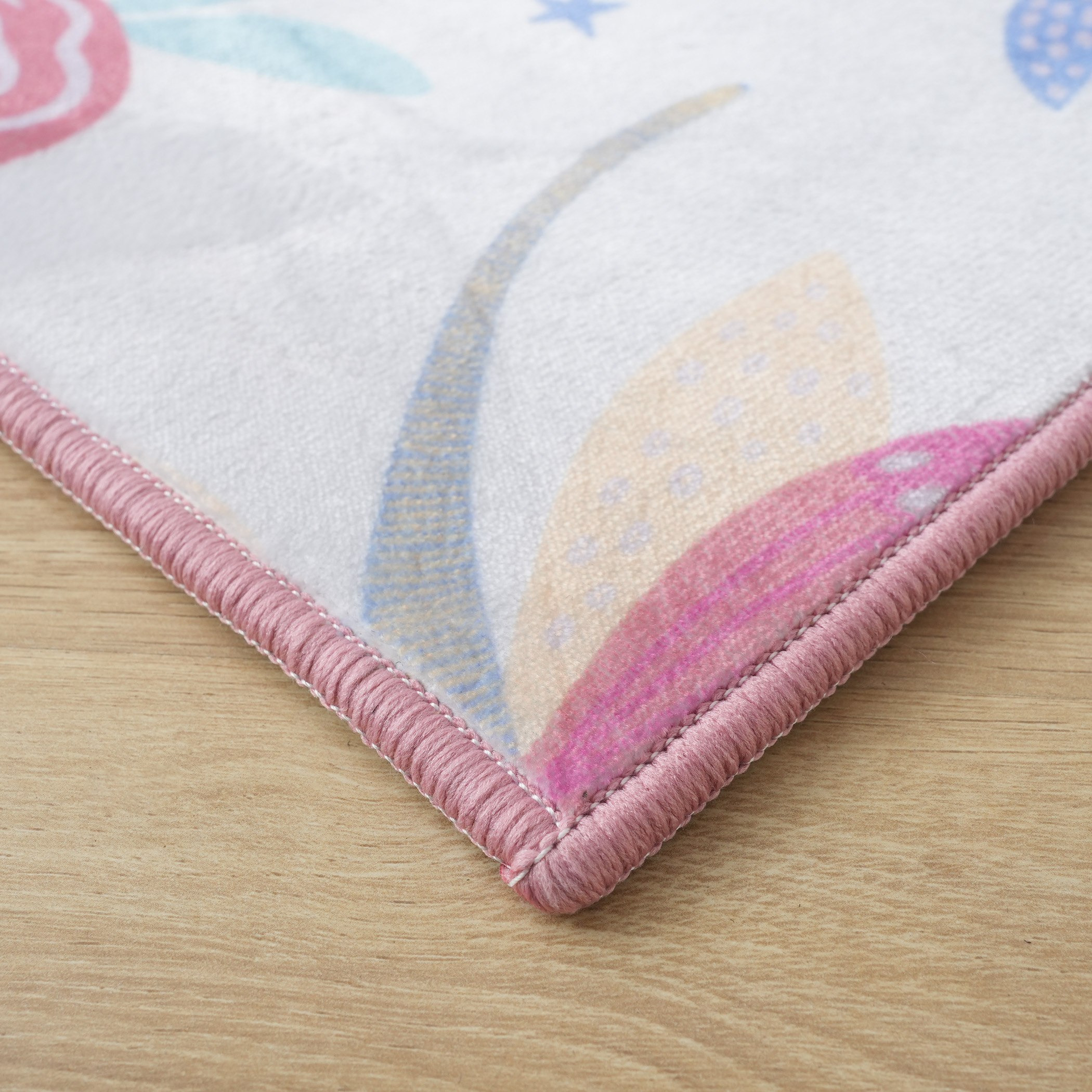 سجادة فلانيل بطبعات جاردن بلوم من فلاترباي بن- 110x160 سم-hbxhomeware-hbxkidsandyouth-image-3