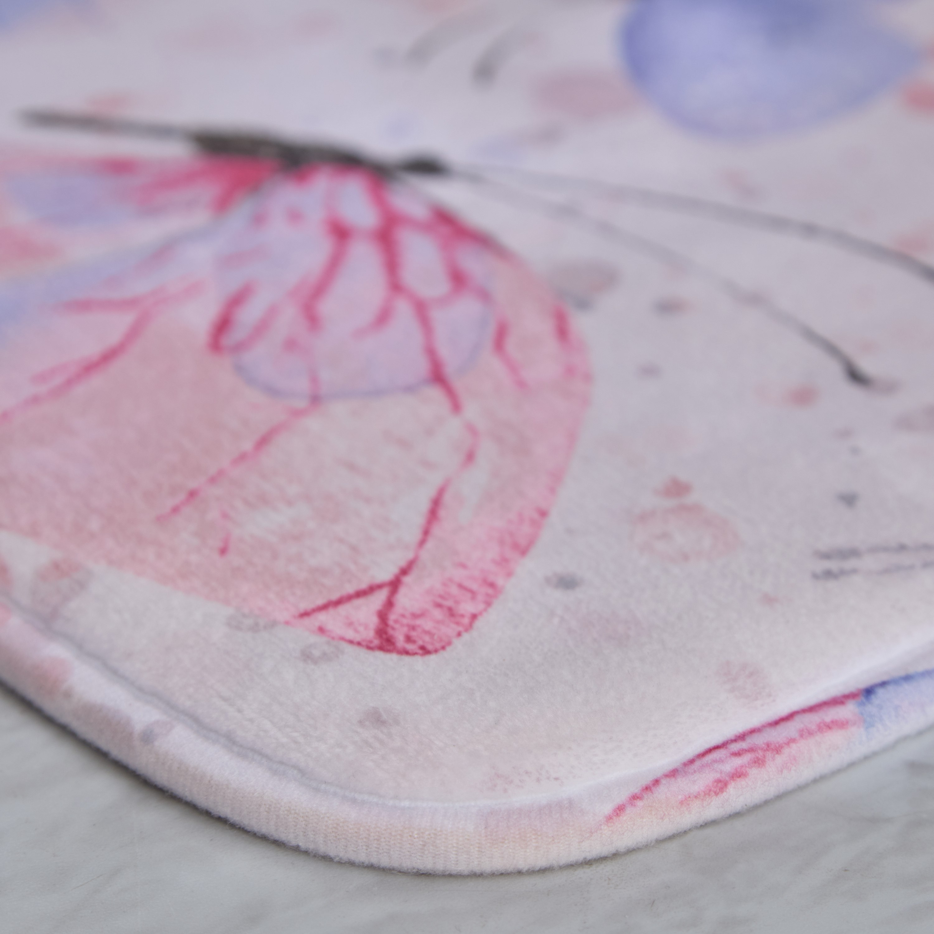سجادة حمام إسفنج بتصميم فراشة جوين من فلاترباي - 40x60 سم-hbxhomeware-kidsessentials-kidsbathmatsandtubmats-image-3