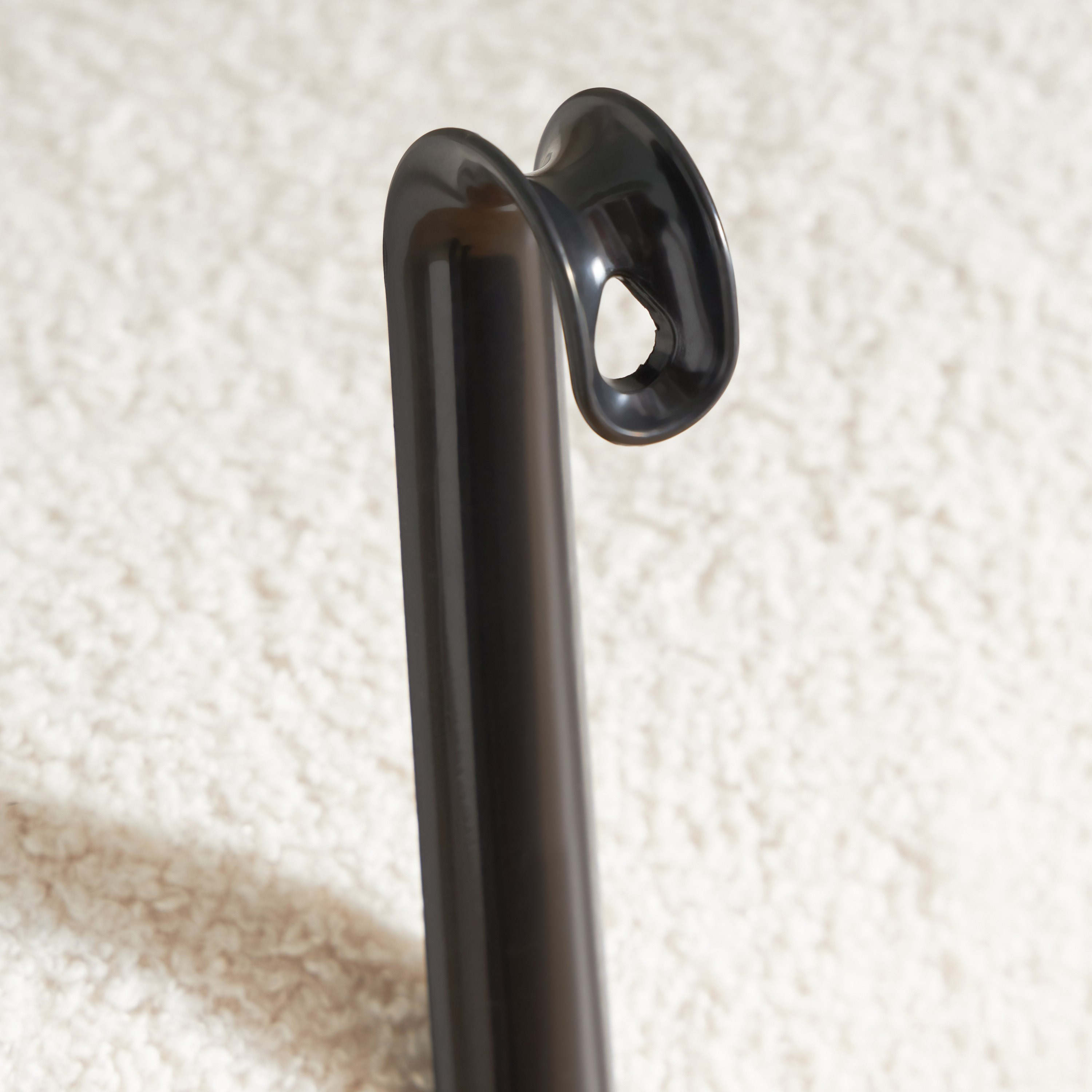 Saga Shoe Horn - 58 cm-hbxdecorandfurnishings-homeaccessories-novelties-image-2
