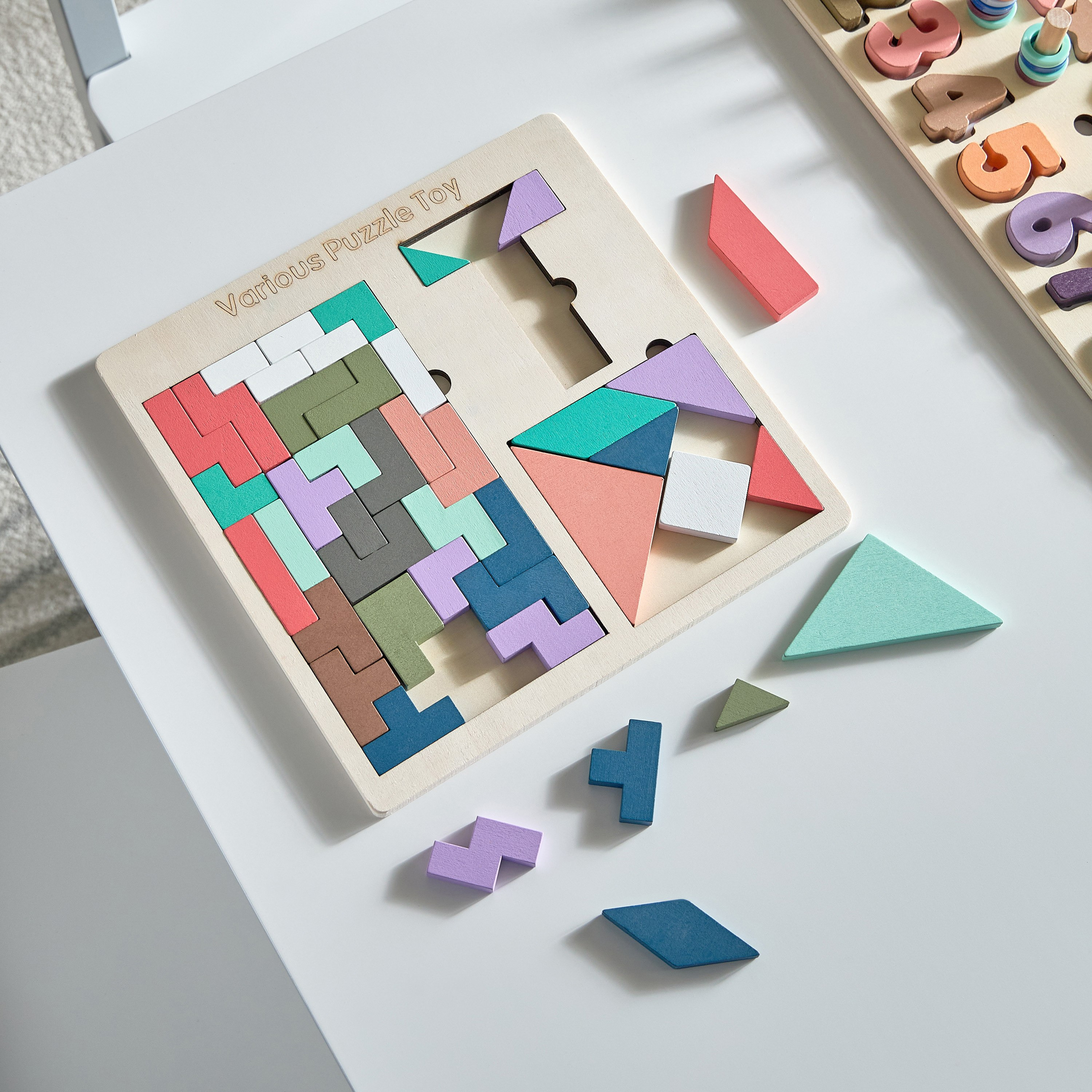 مجموعة مكعبات ألعاب تانجرام التعليمية 43 قطعة من بلاي لاند - 25x25x1 سم-hbxhomeware-hbxkidsandyouth-image-1