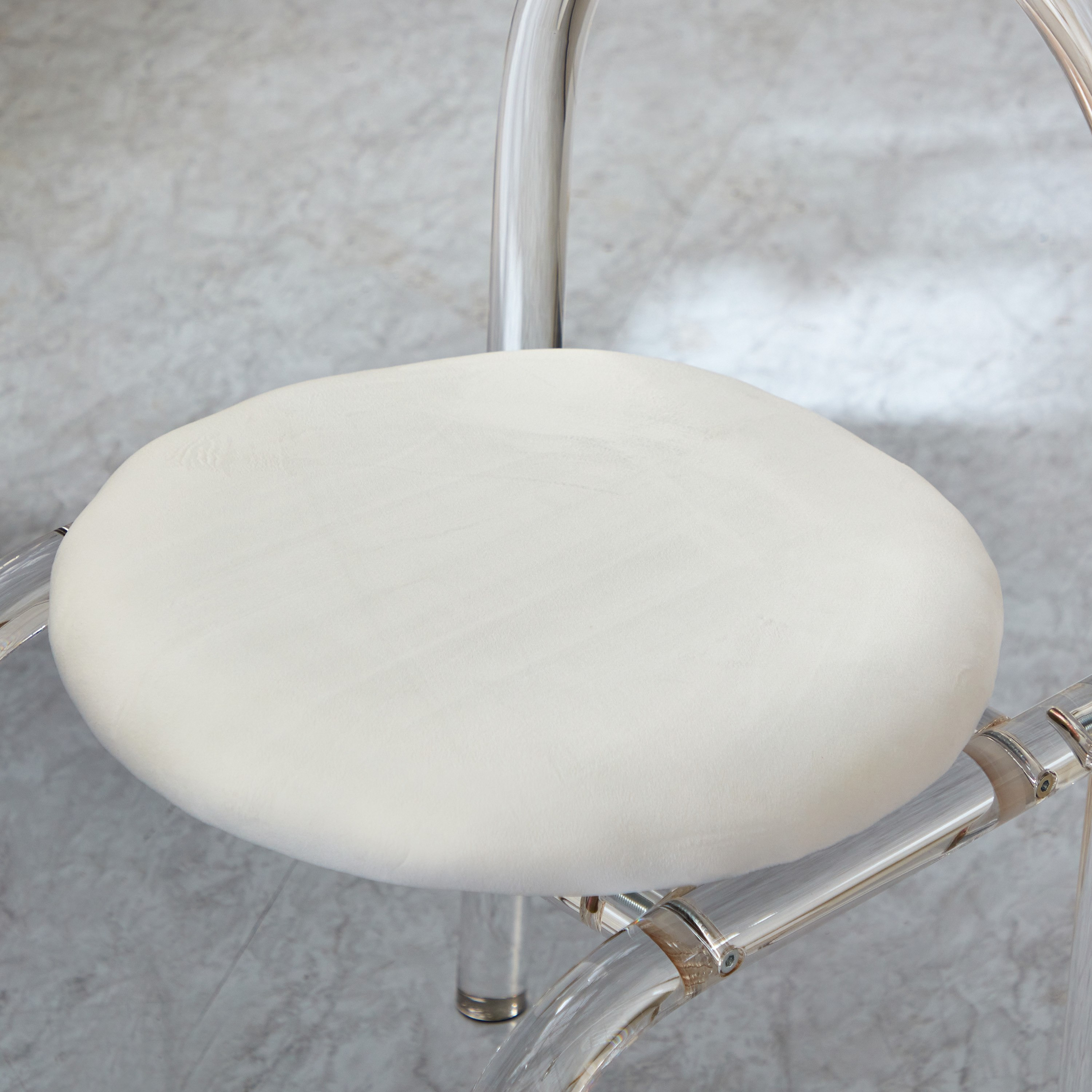 مقعد من بيريل-hbxlivingroom-sofasandarmchairs-ottomansandfootstools-image-7