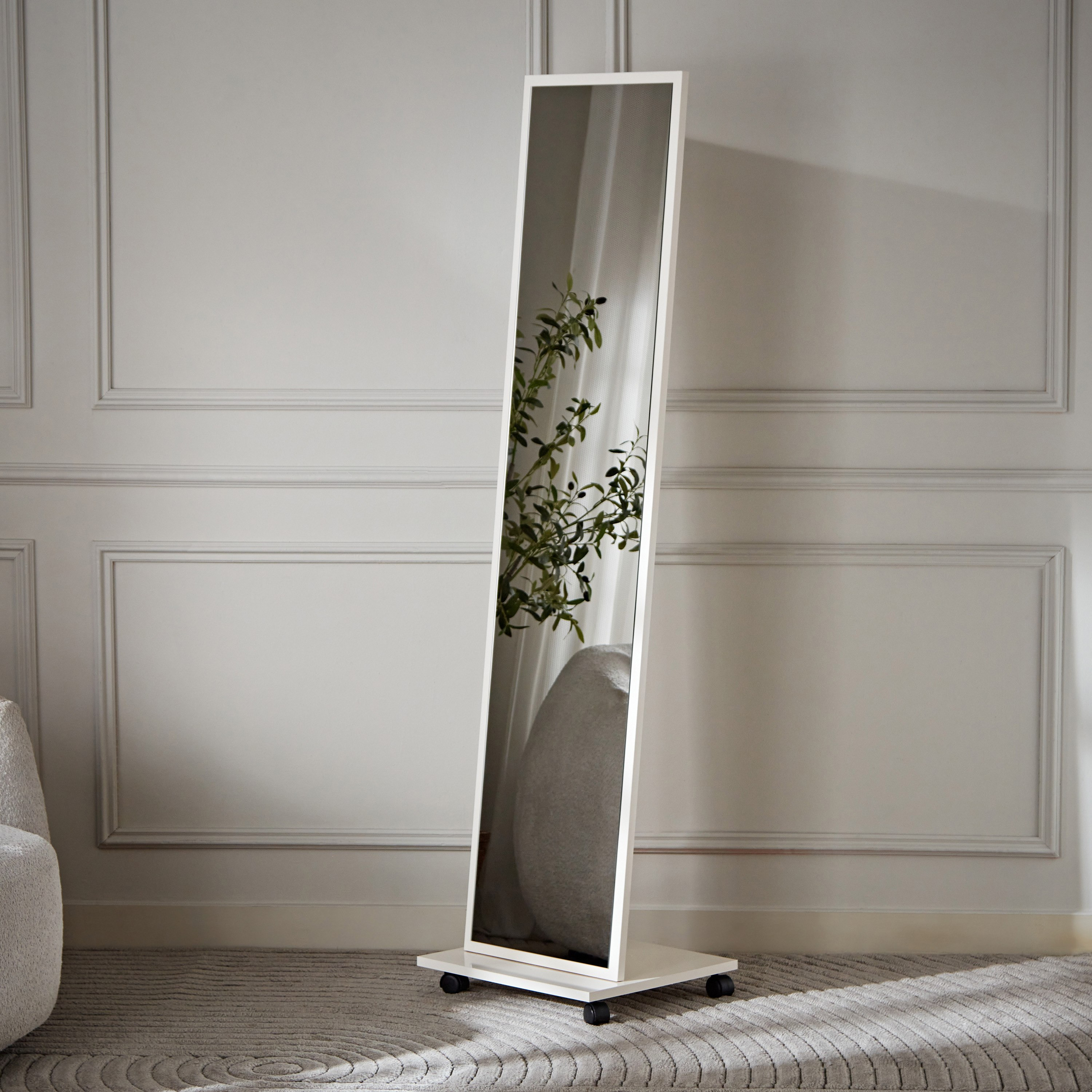 مرآة أرضية قائمة - سوهو من موڤو-hbxbedroom-walldecor-mirrors-image-2