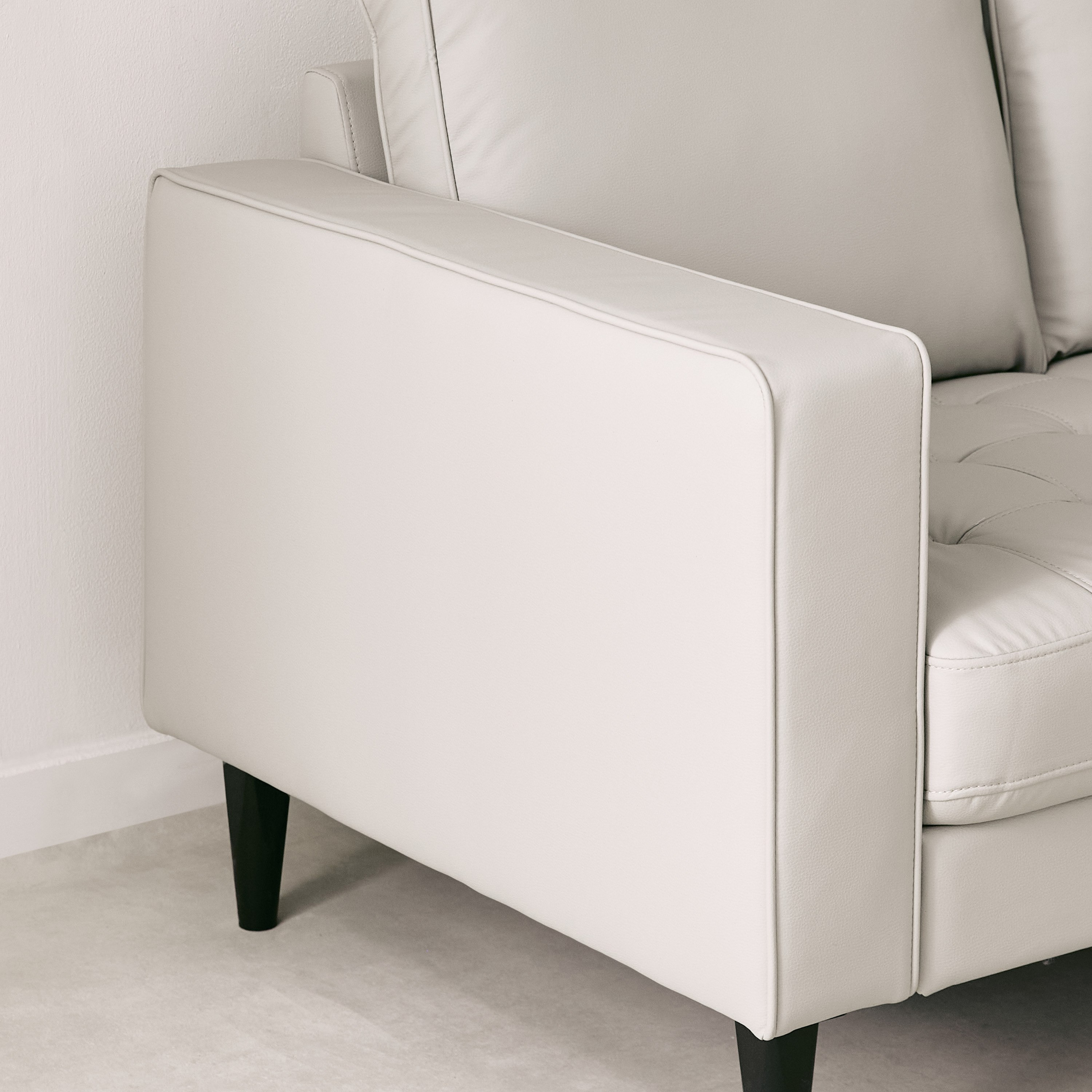 كنبة مقعدين قماش صديق للحيوانات الأليفة من كارا-hbxlivingroom-sofasandarmchairs-sofas-image-5