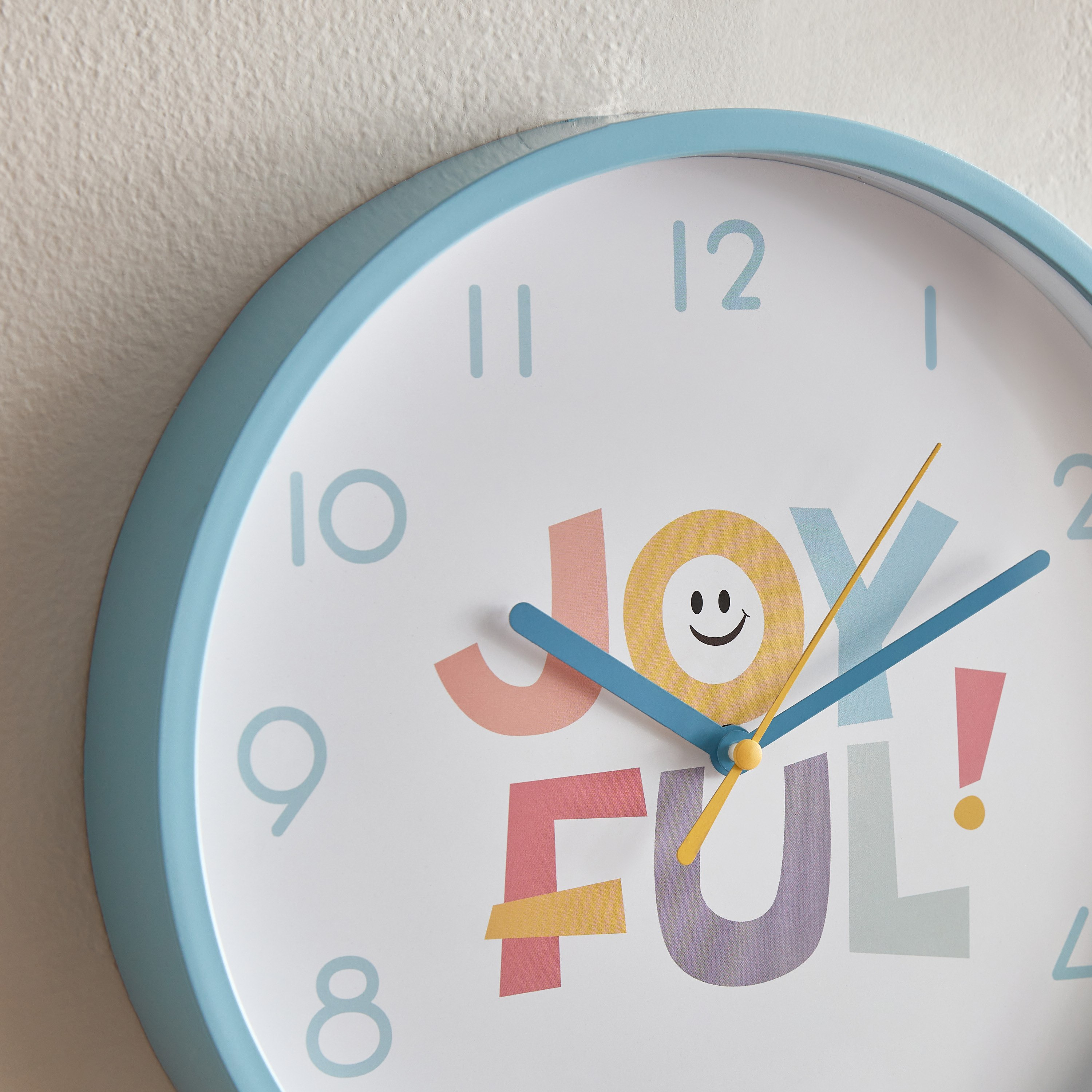 ساعة حائط كولور إت من بلاي لاند - 25x25x4 سم-hbxdecorandfurnishings-homeaccessories-clocks-image-3