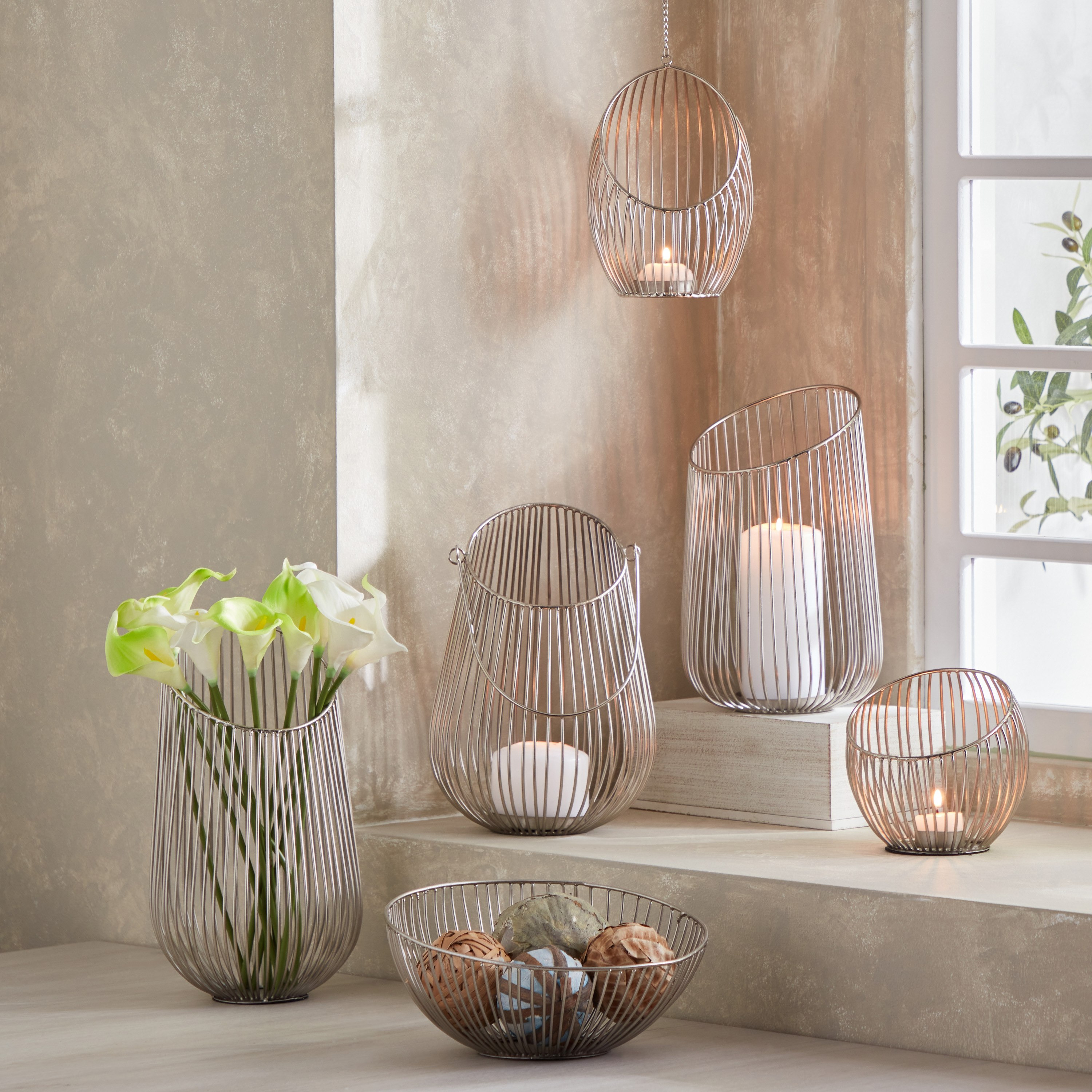فانوس معدن صنديال من إلين - 18x18x26 سم-hbxdecorandfurnishings-homeaccessories-lanterns-image-5
