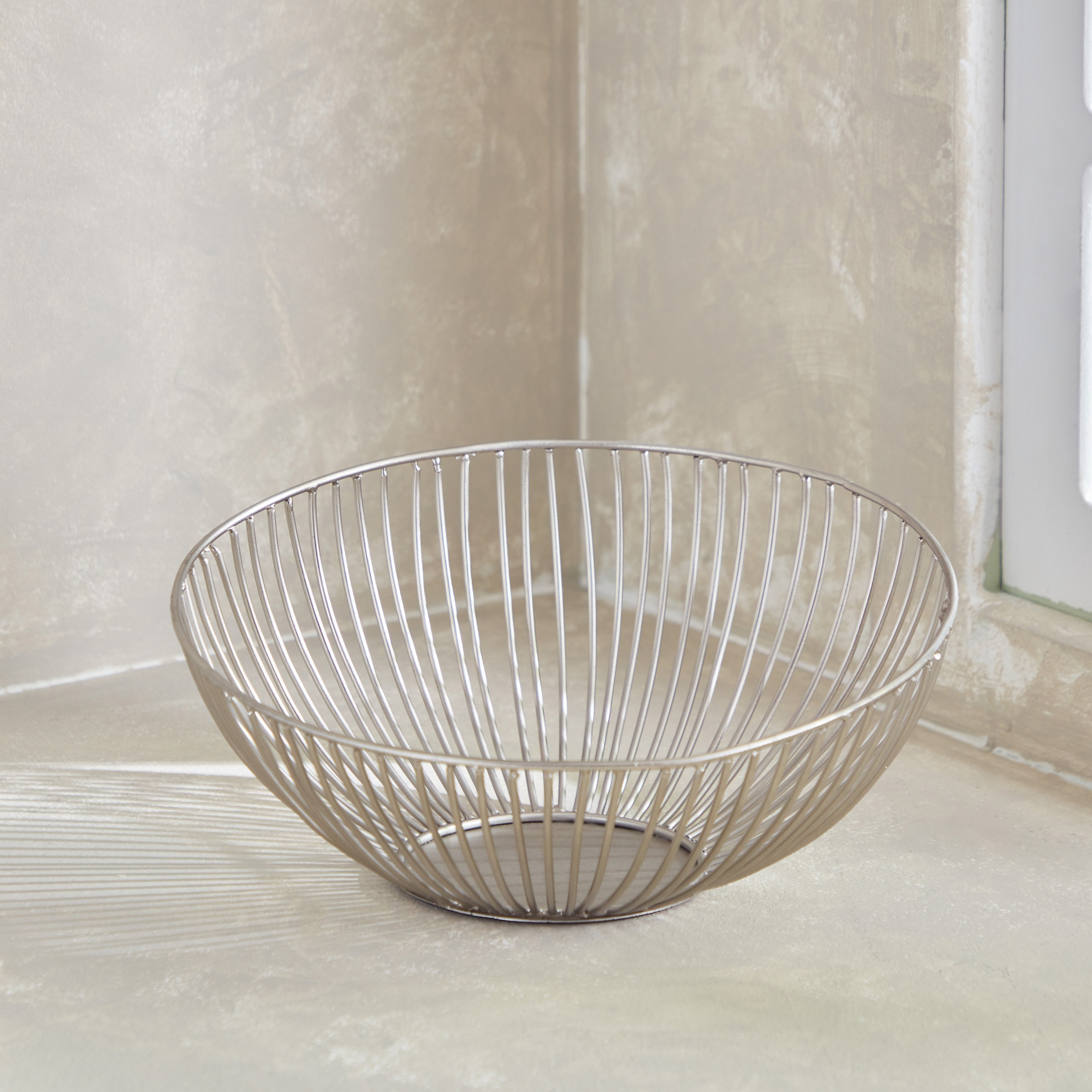 وعاء معدني مستدير من إلين - 24x12 سم-hbxdecorandfurnishings-homeaccessories-bowls-image-2