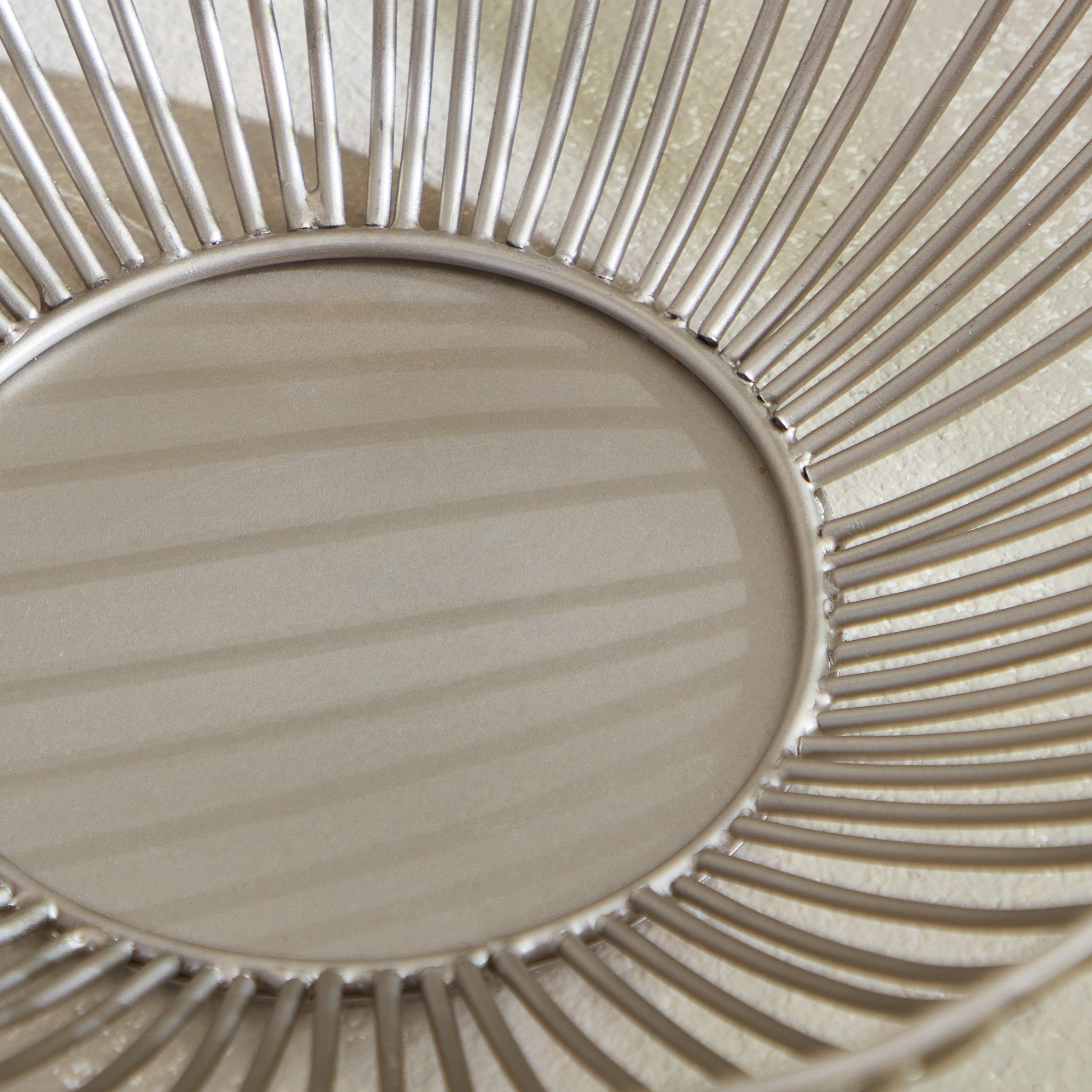 وعاء معدني مستدير من إلين - 24x12 سم-hbxdecorandfurnishings-homeaccessories-bowls-image-3