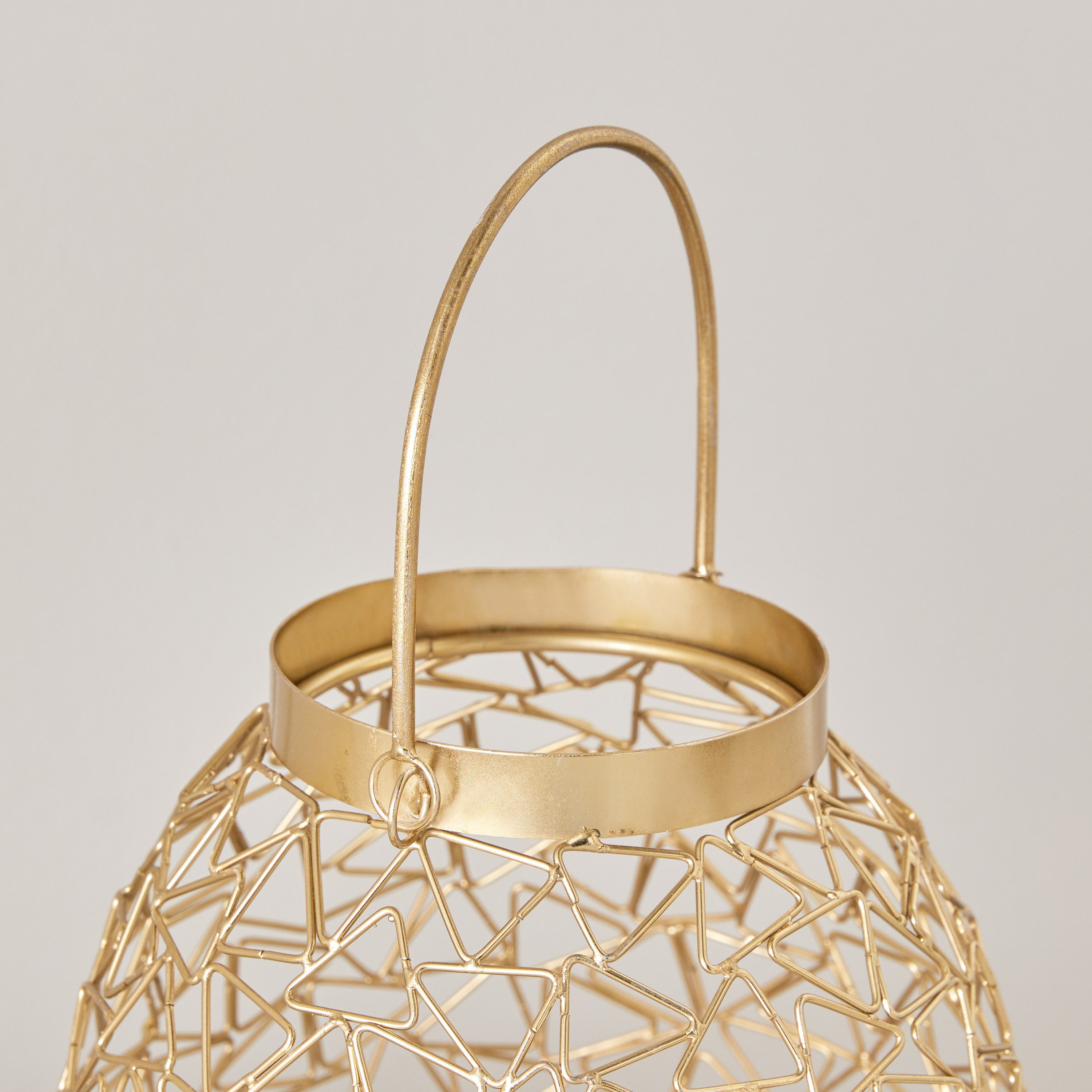 Helix Metal Wired Lantern with Candleholder - 20x20x32 cm-hbxdecorandfurnishings-homeaccessories-lanterns-image-3