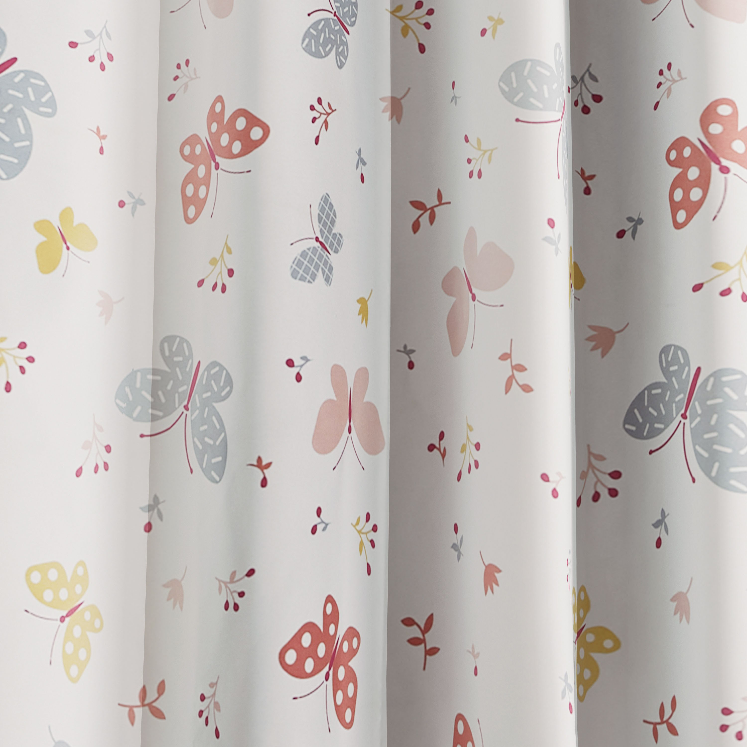 طقم ستائر معتمة قطعتين فلاي أواي من فلاترباي - 135x240 سم-hbxbedroom-windowcoverings-curtains-image-3