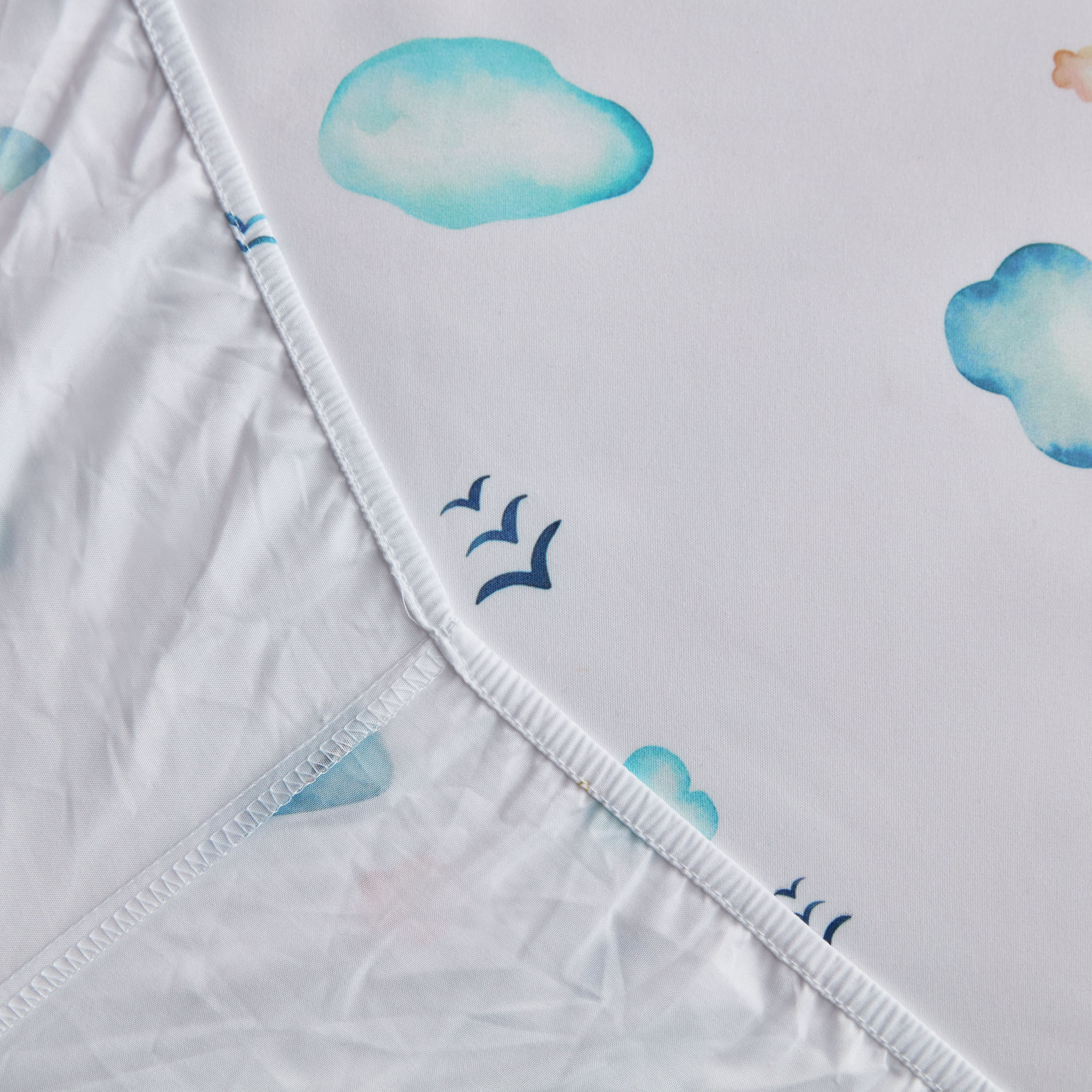 شرشف مطاطي فردي سادة من الألياف الدقيقة جويفل من بلاي لاند - 90x200+25 سم-hbxhomeware-hbxkidsandyouth-image-5
