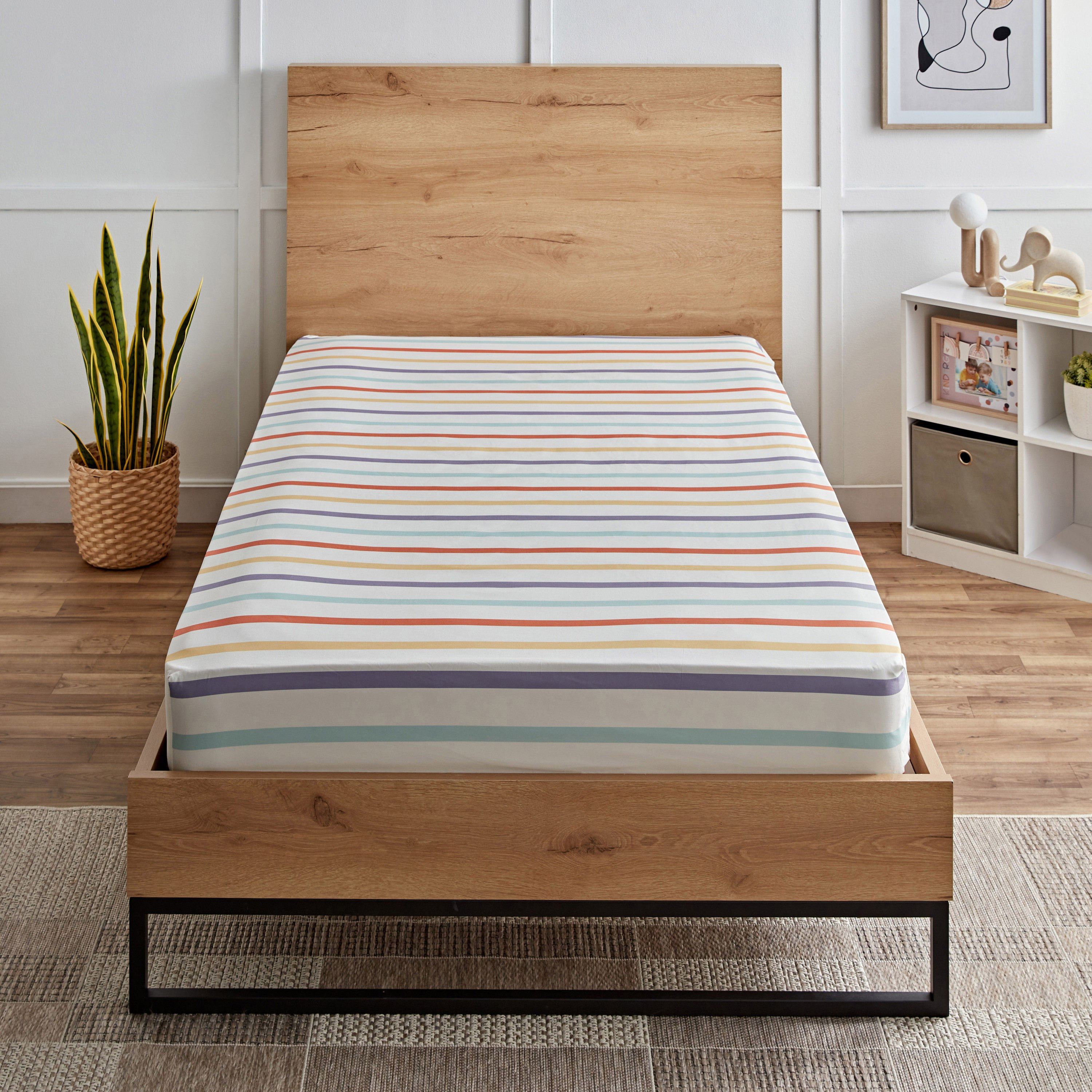 شرشف مطاطي توين من الألياف الدقيقة يوفوريا من بلاي لاند - 120x200+25 سم-hbxhomeware-hbxkidsandyouth-image-2
