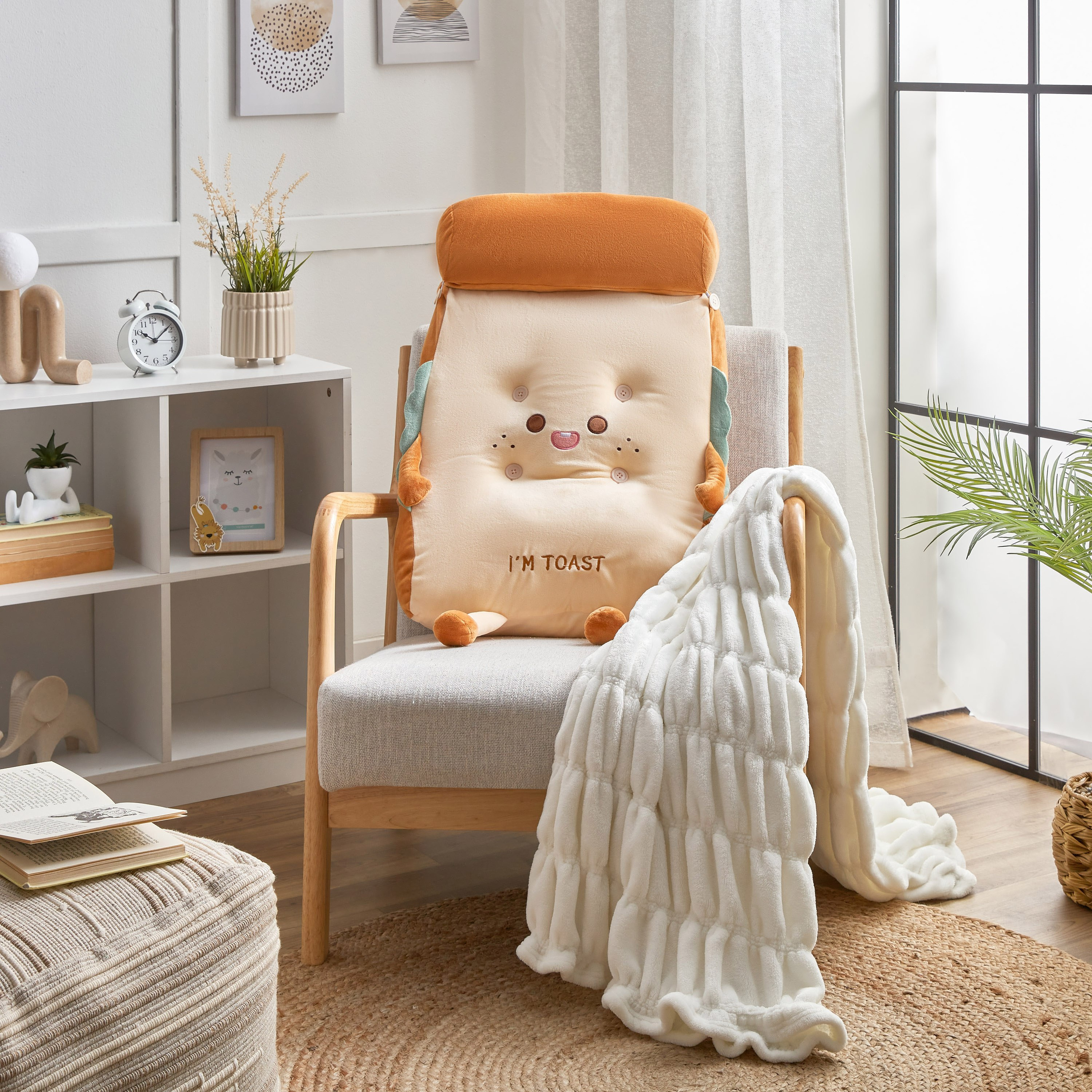 وسادة محشوة بتصميم رغيف الخبز - 43x30x45 سم-hbxhomeware-hbxkidsandyouth-image-8