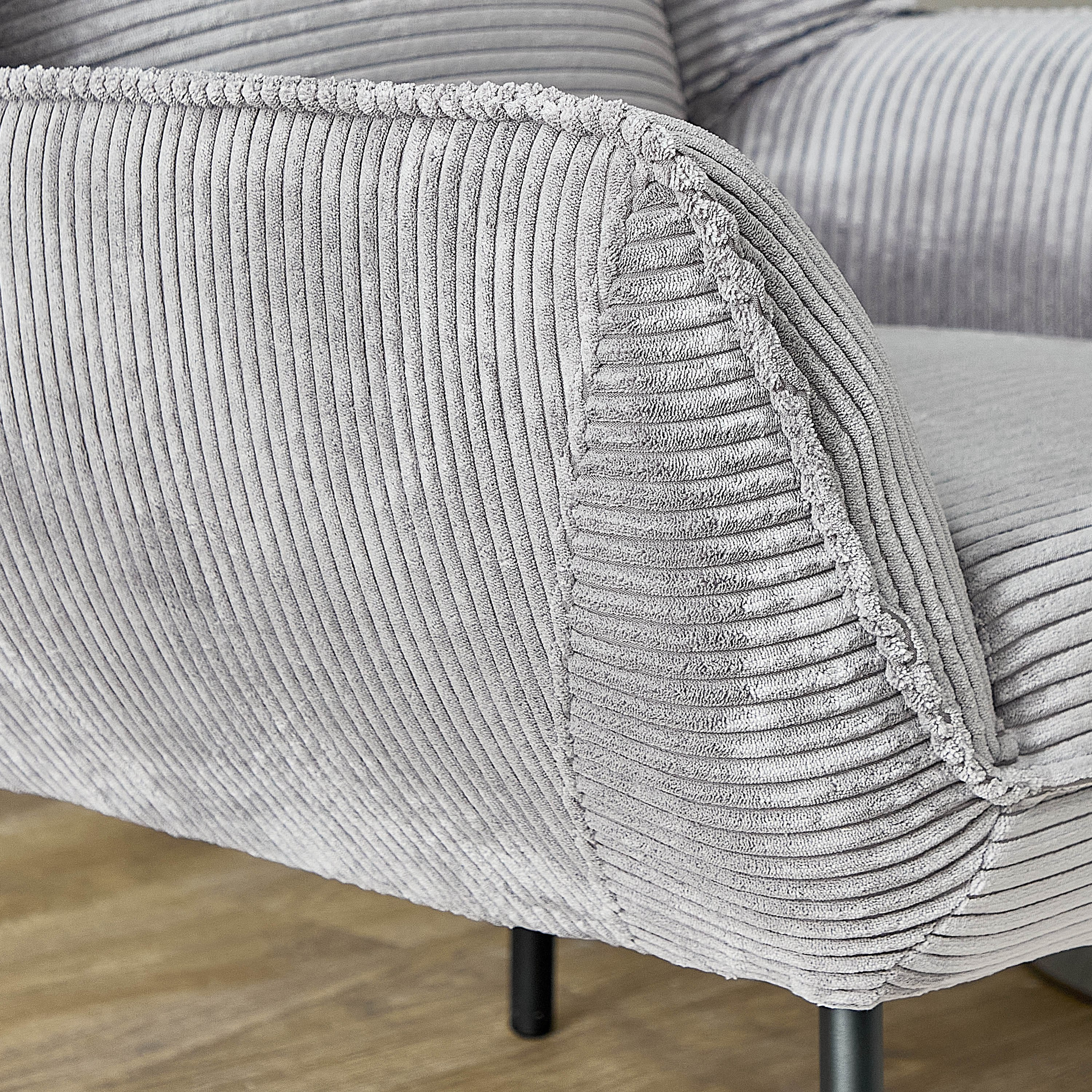 كرسي قماشي بمساند ذراعين من مونتي-hbxlivingroom-sofasandarmchairs-sofas-image-7