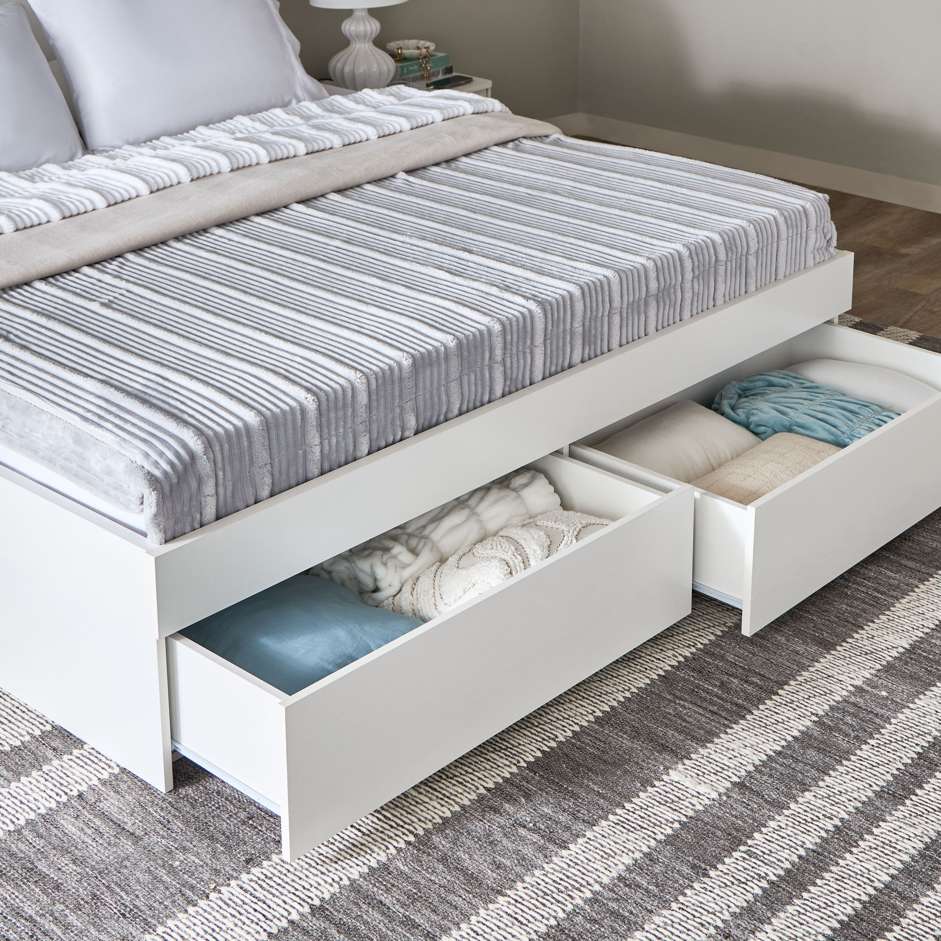 Frankfurt King Bed with 4 Drawers - 180x200 cm-PROMO_HB_BAH_THRESHOLD_Furniture_100426-image-7