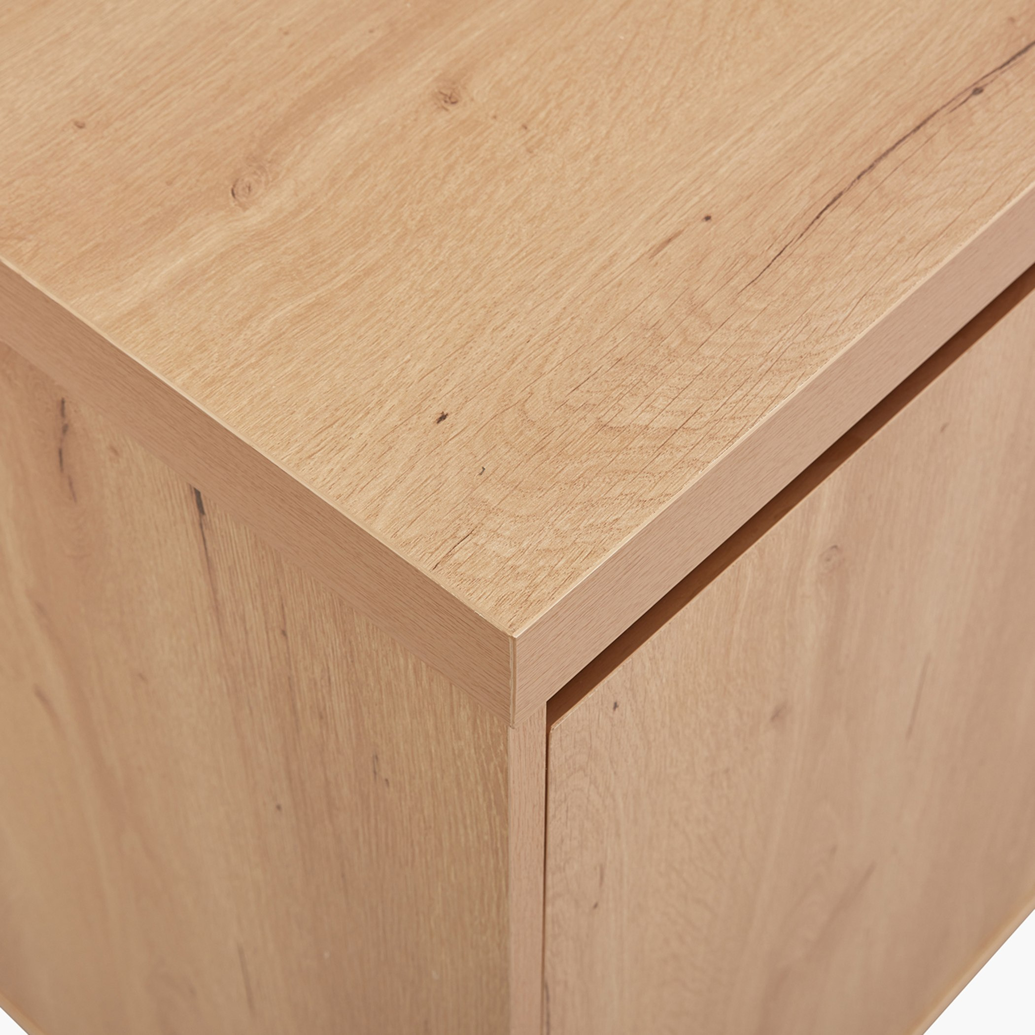 وحدة جانبية بـ3 أبواب و 3 أدراج من إندوس-hbxfurniture-diningroom-buffetsandsideboards-image-8