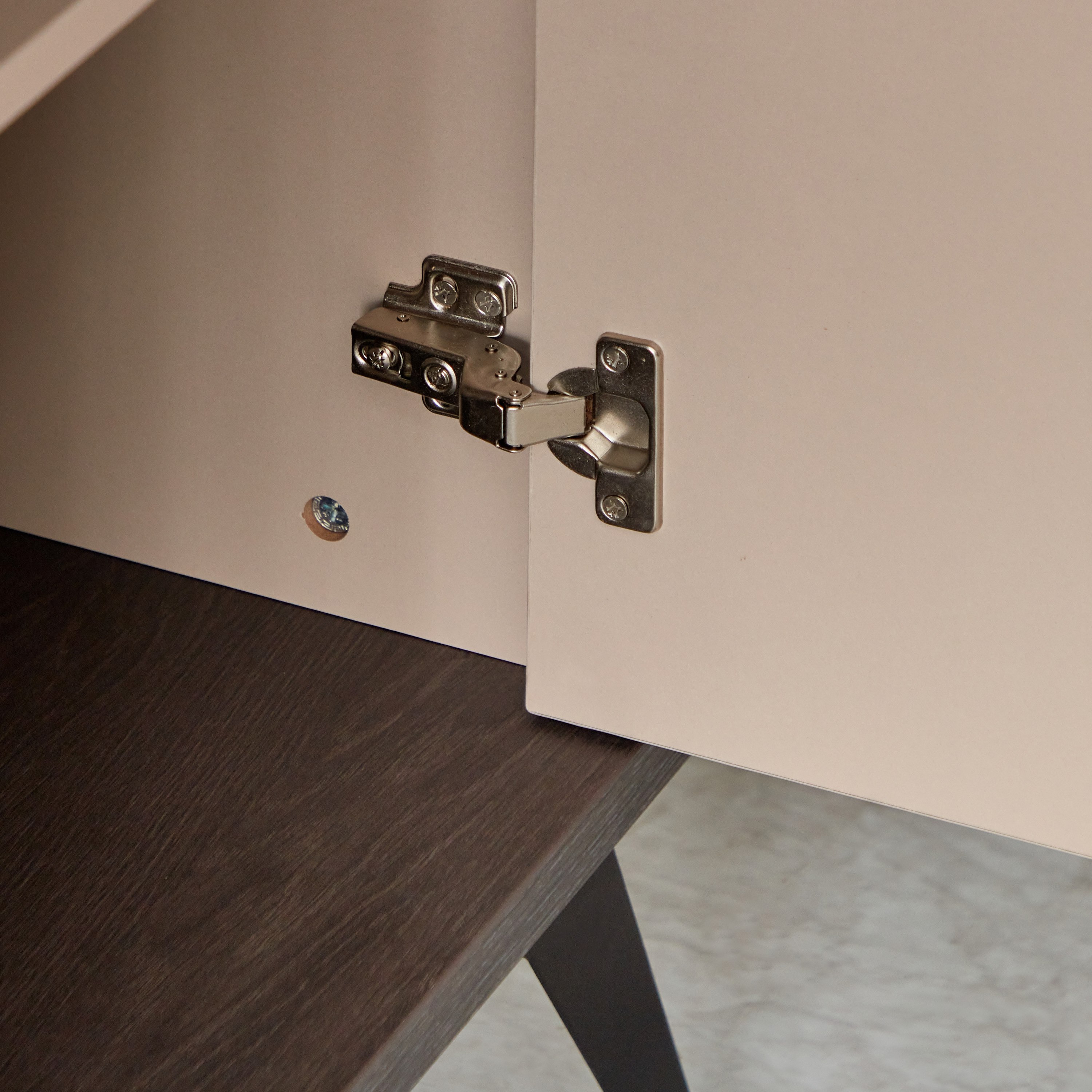 وحدة جانبية 4 أبواب من لوكسمبورغ-hbxfurniture-diningroom-buffetsandsideboards-image-10