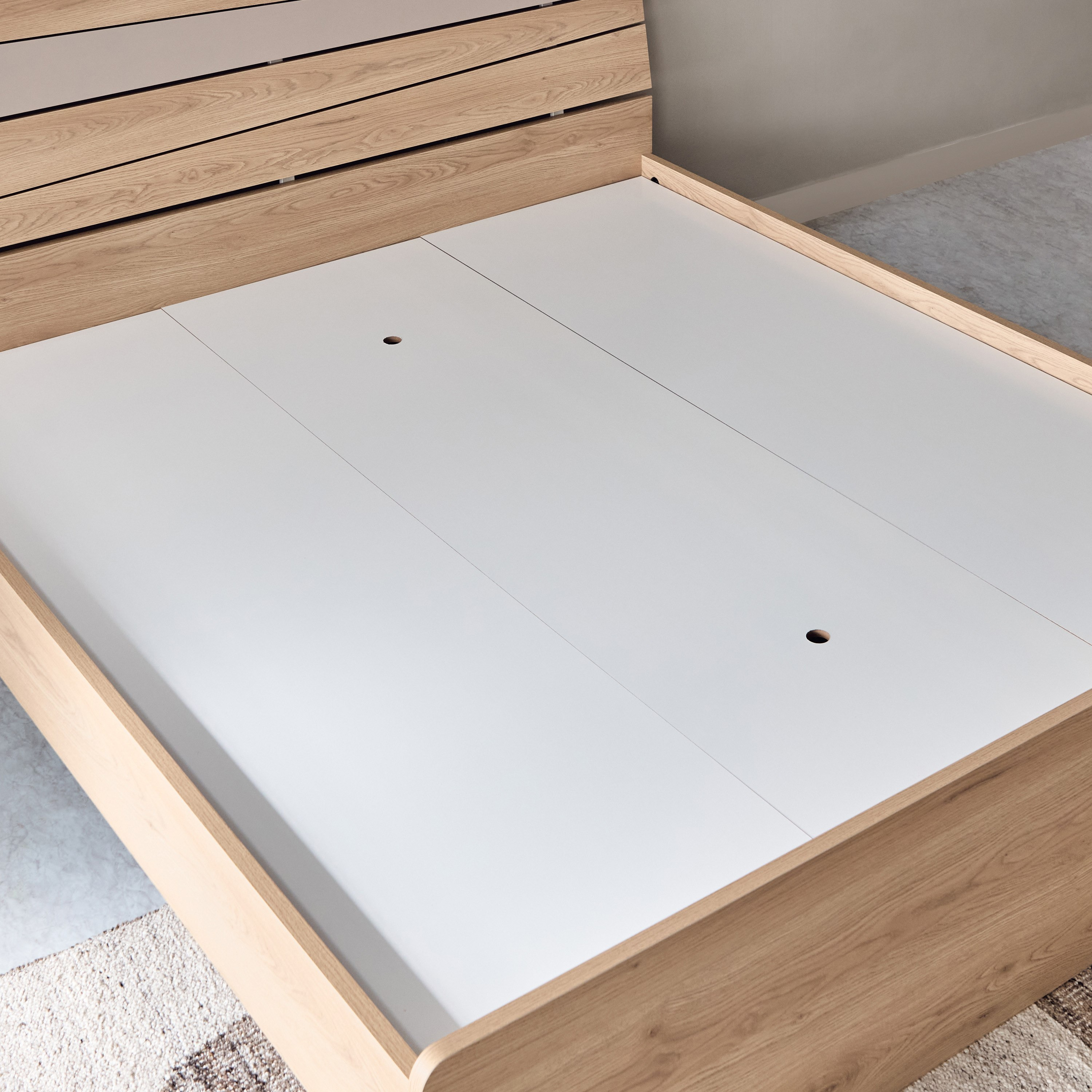 طقم غرفة نوم كينج 5 قطع - مدريد من موڤو  - 180x200 سم-hbxbedroom-bedsandbedsets-bedroomsets-king-image-10