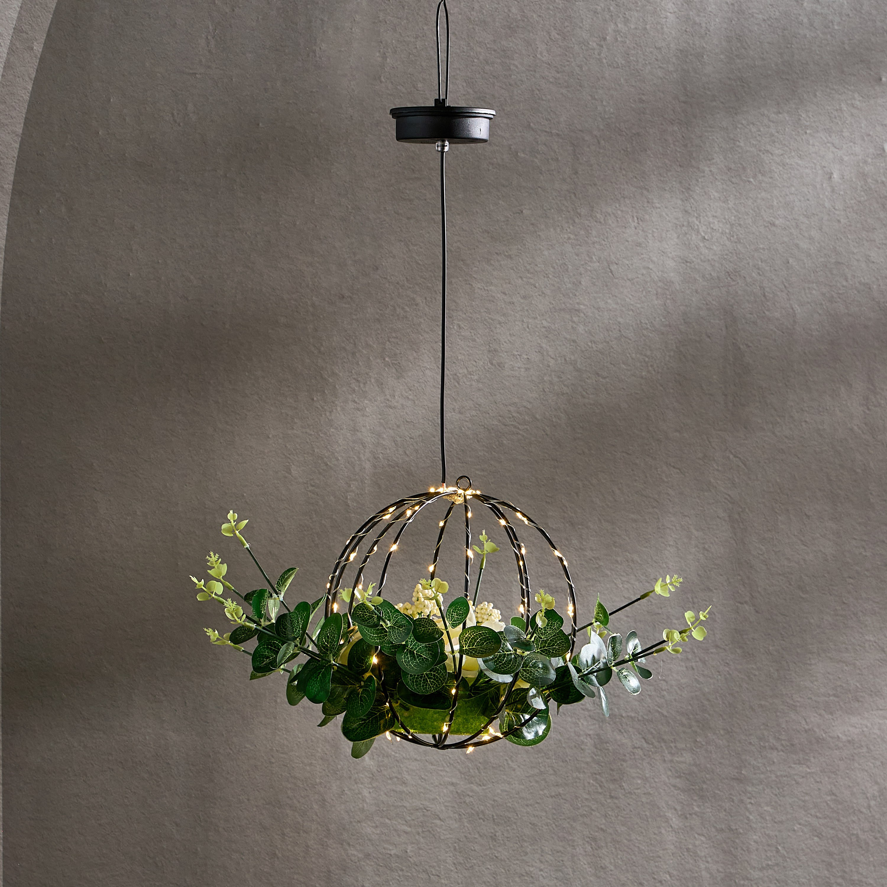 إناء زهور معلق بالطاقة الشمسية وأضواء أل إي دي من لين - 35x35x30 سم-hbxoutdoor-hbxoutdooraccessories-lighting-image-1