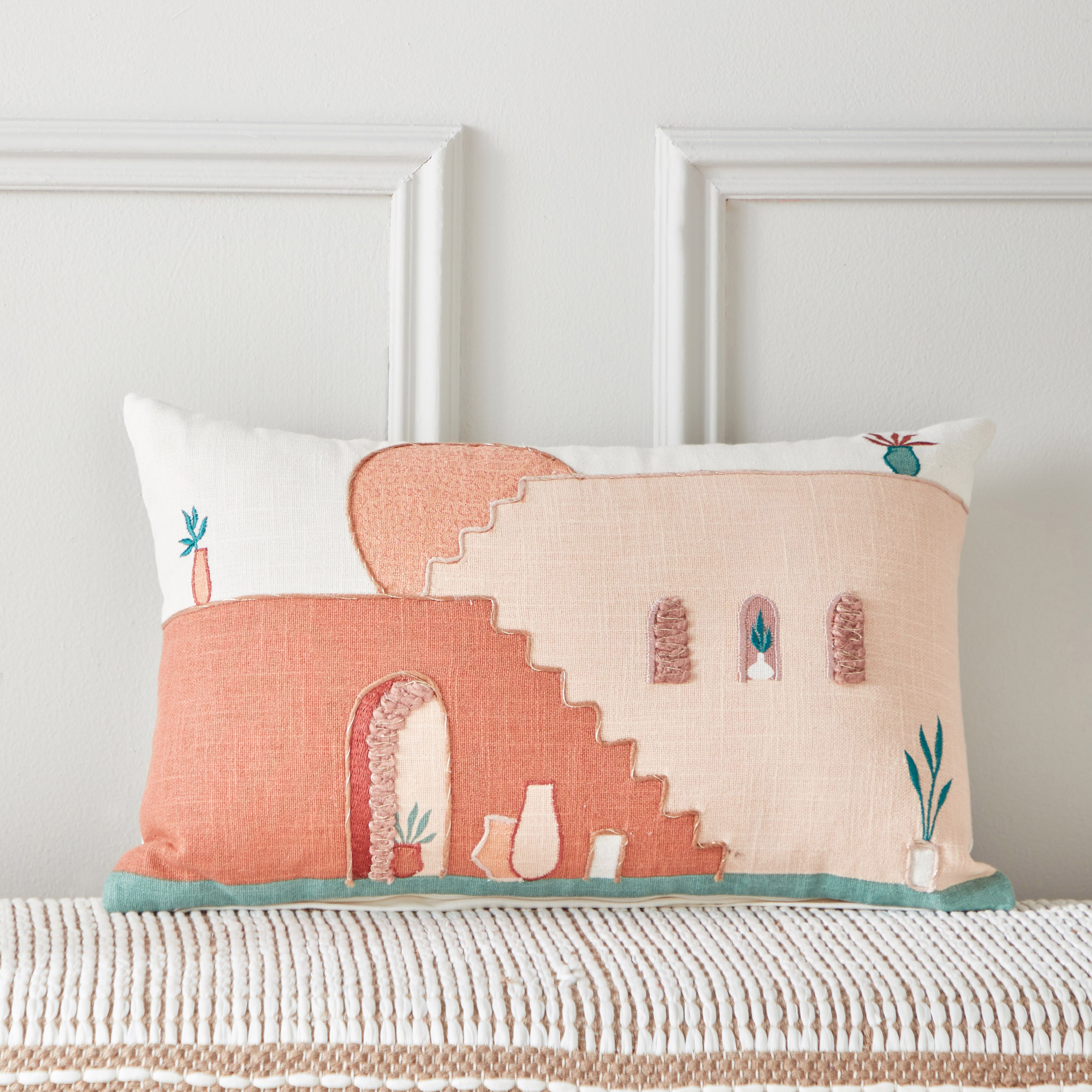 وسادة محشوة مطرزة من سيج شديد - 30x50 سم-hbxlivingroom-furnishings-cushionsandcovers-filledcushions-image-2