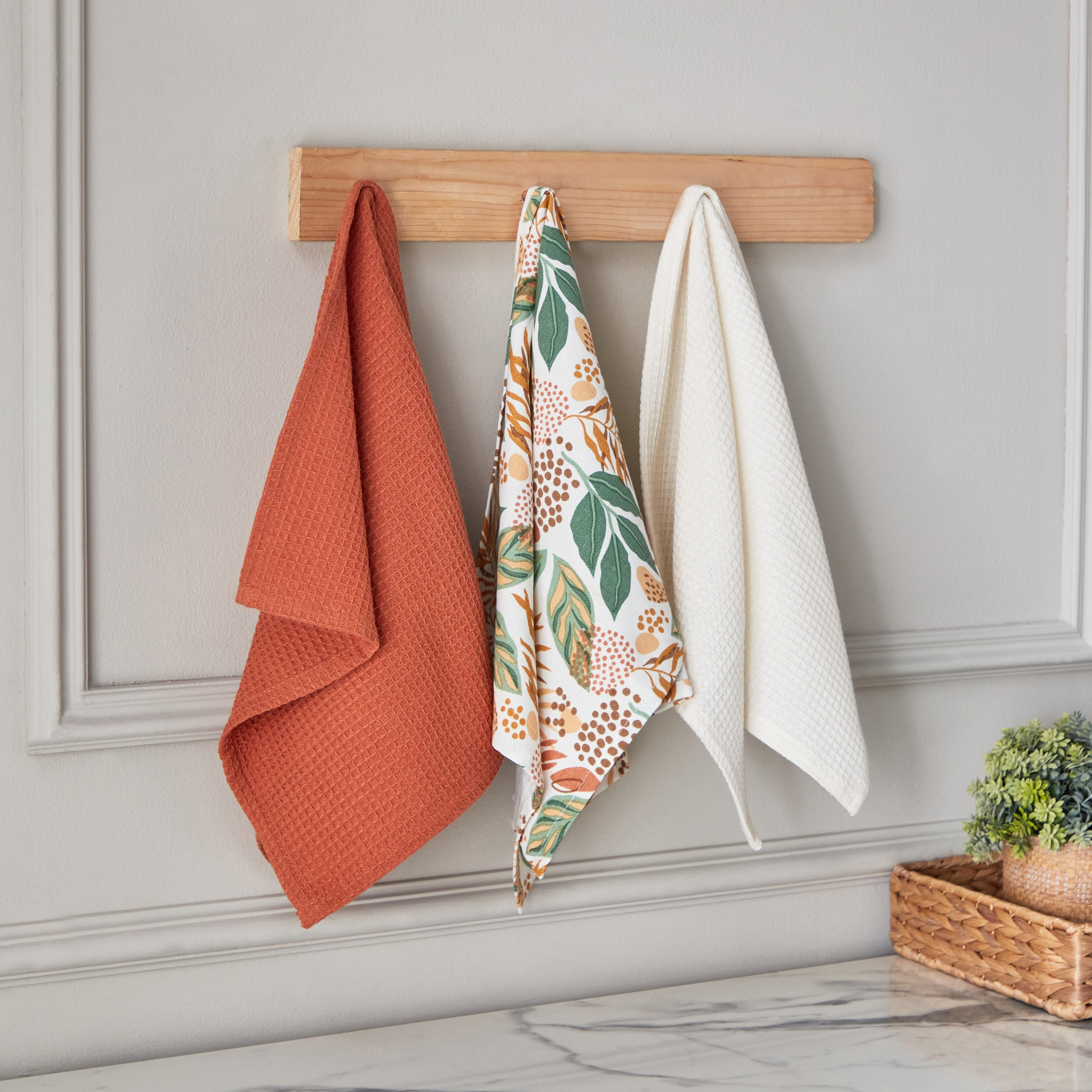 Sage Shaded 3-Piece Kitchen Towel Set - 40x60 cm-hbxhomeware-kitchenware-kitchenlinens-image-1