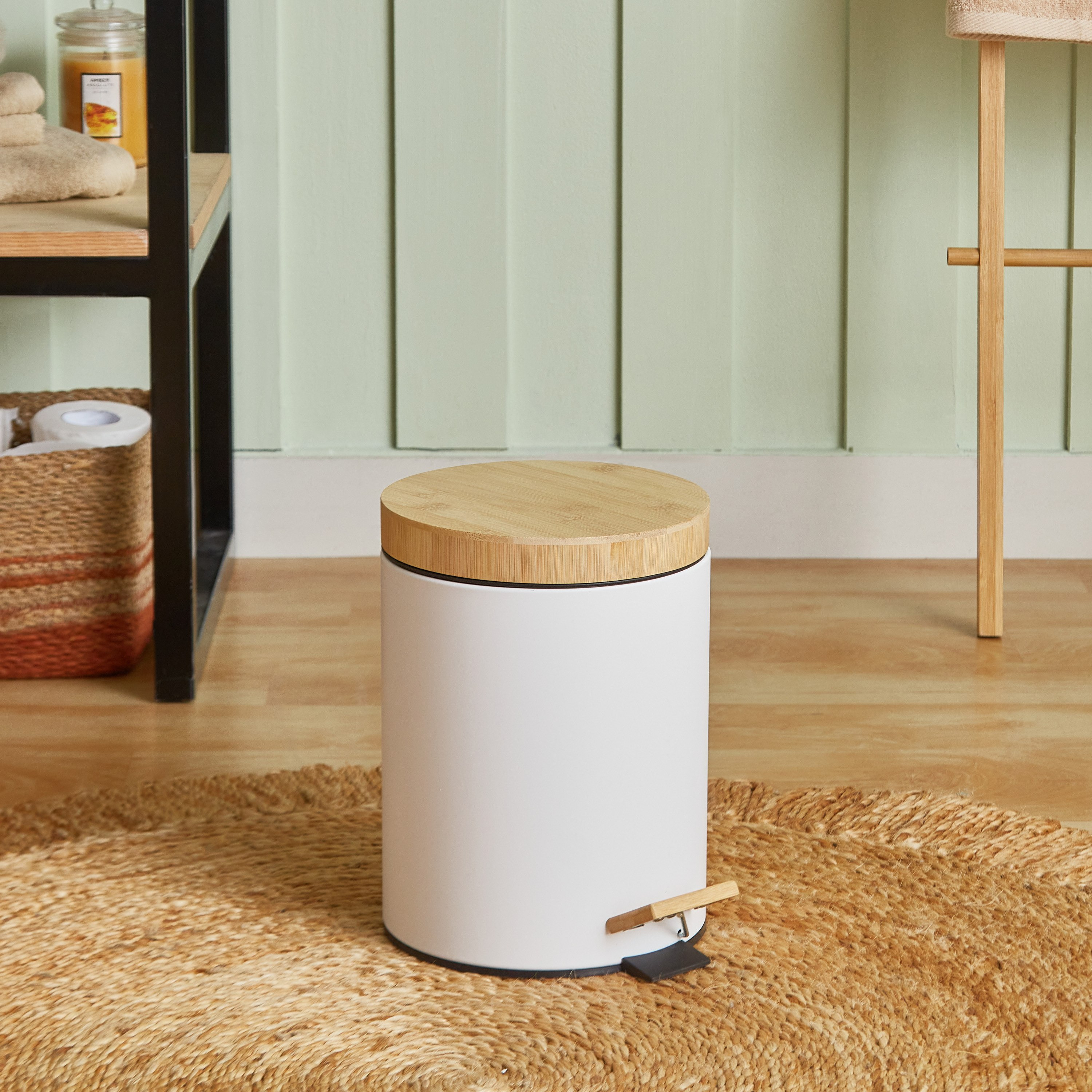 سلة مهملات بدواسة مع غطاء مرن من الخيزران من أوركيد - 5 لتر-hbxhomeware-hbxbathroom-image-1