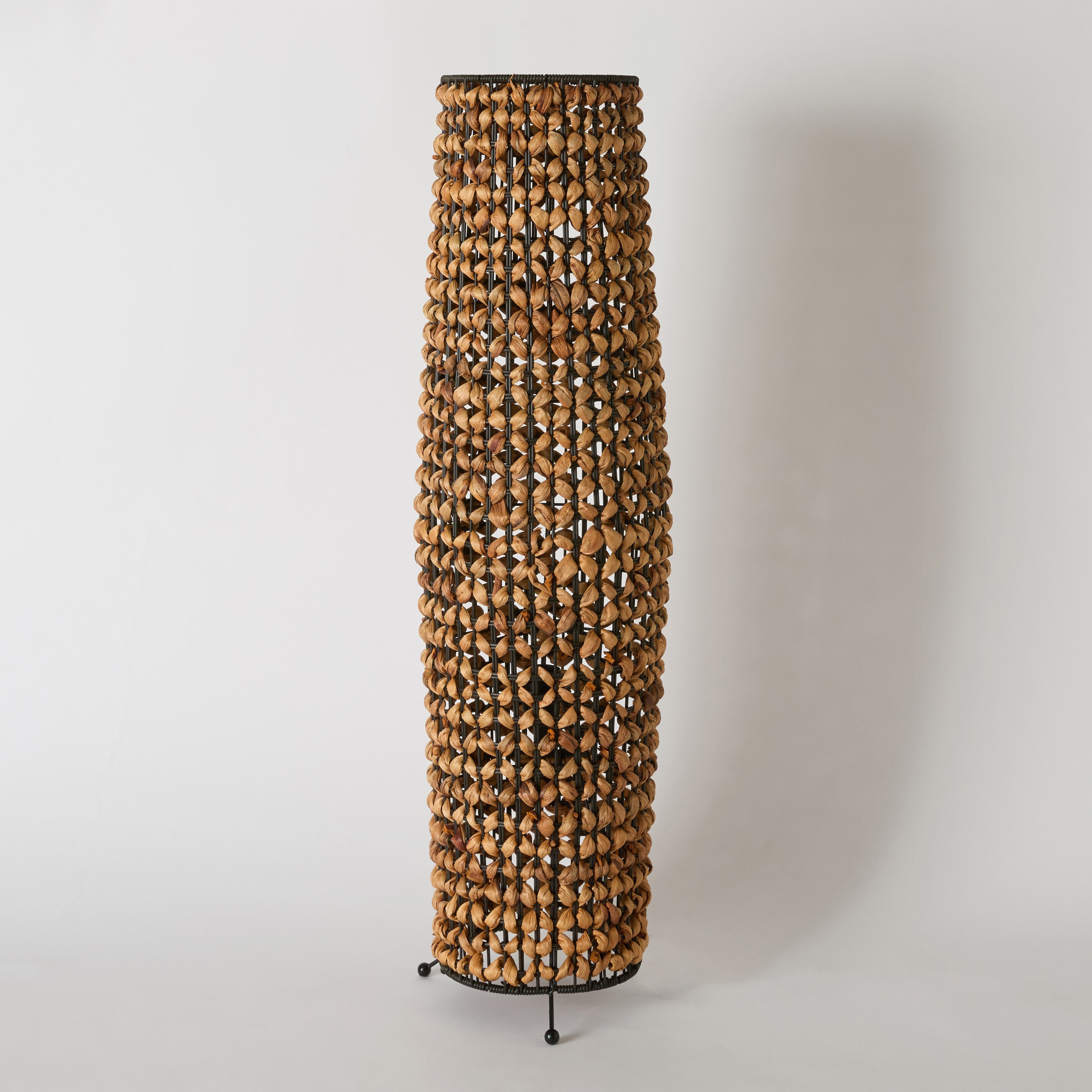 مصباح أرضية مستدير بغطاء واتر هياسينث من ناتشورال - 25x94 سم-hbxhomeware-hbxlivingroom-image-5