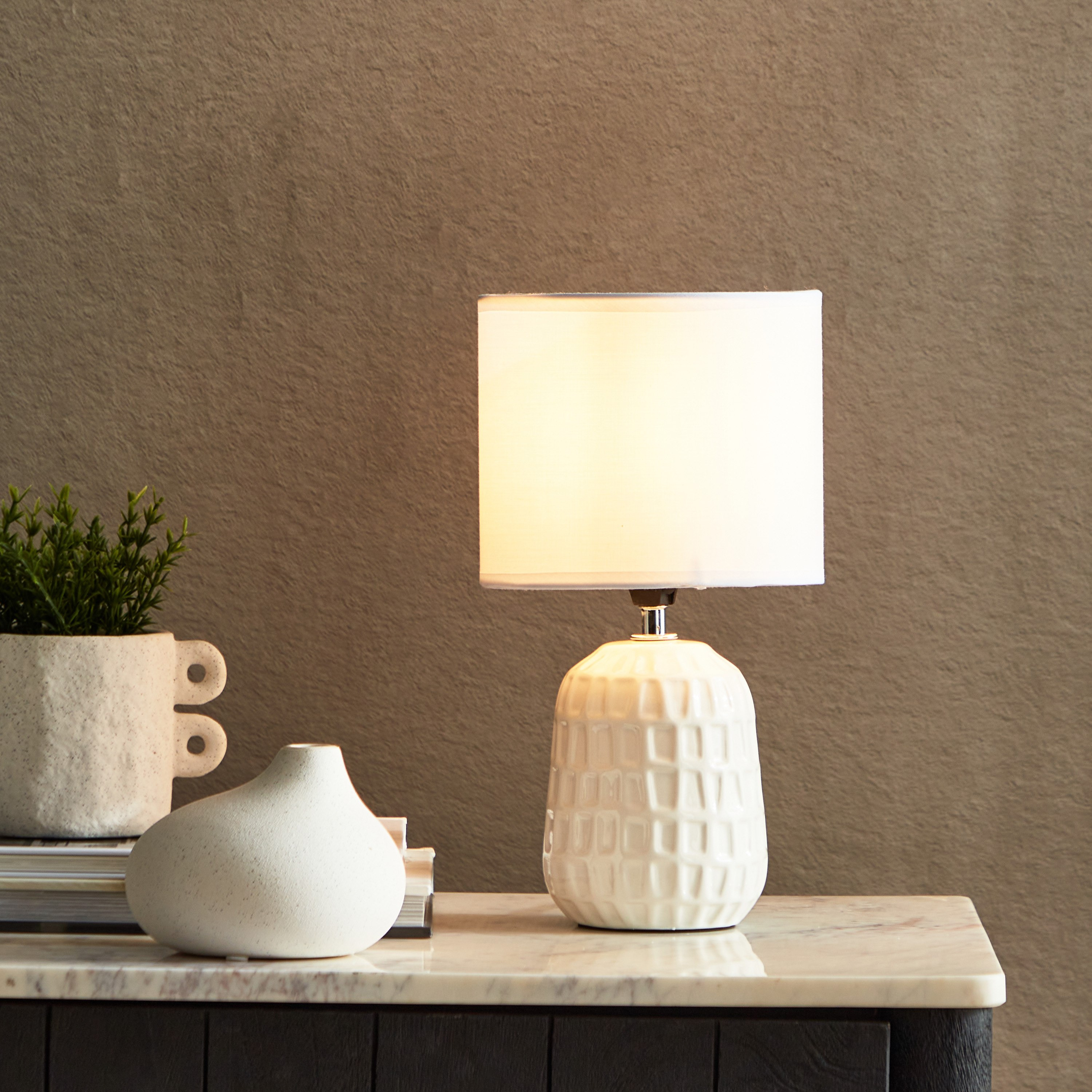 Caspian Ceramic Table Lamp - 17x17x31.5 cm-hbxlivingroom-lighting-tablelamps-image-2
