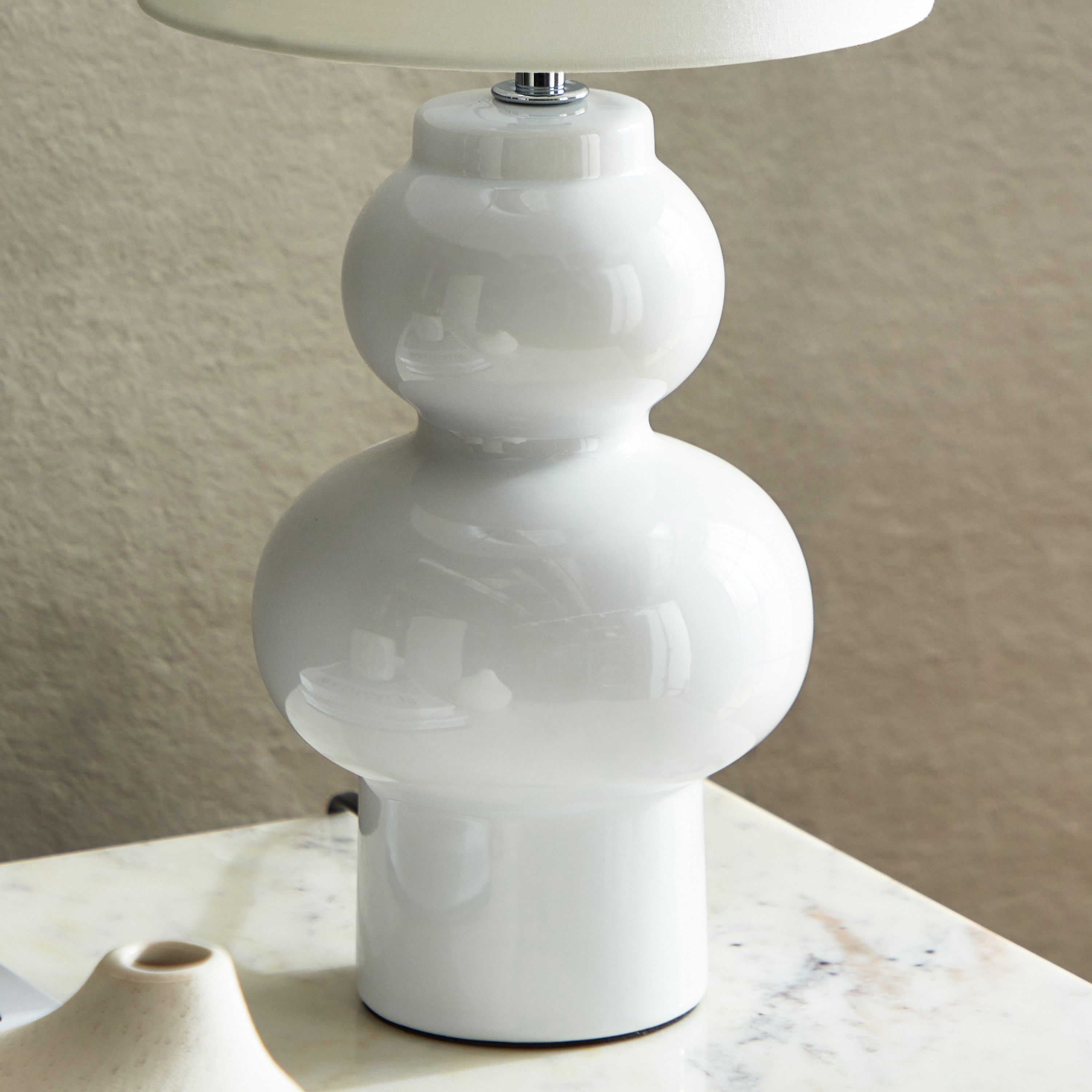 مصباح طاولة سيراميك من كاسبيان - 19x19x48 سم-hbxlivingroom-lighting-tablelamps-image-4