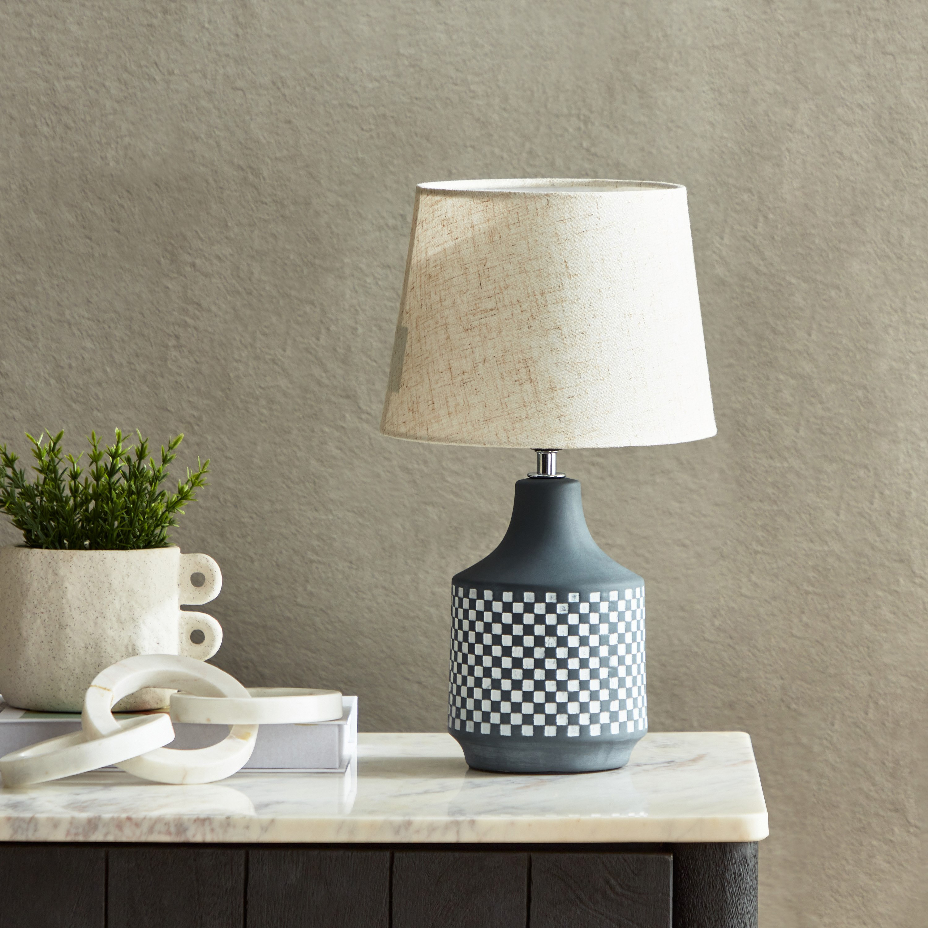 مصباح طاولة سيراميك من كاسبيان - 20x20x34 سم-hbxlivingroom-lighting-tablelamps-image-1