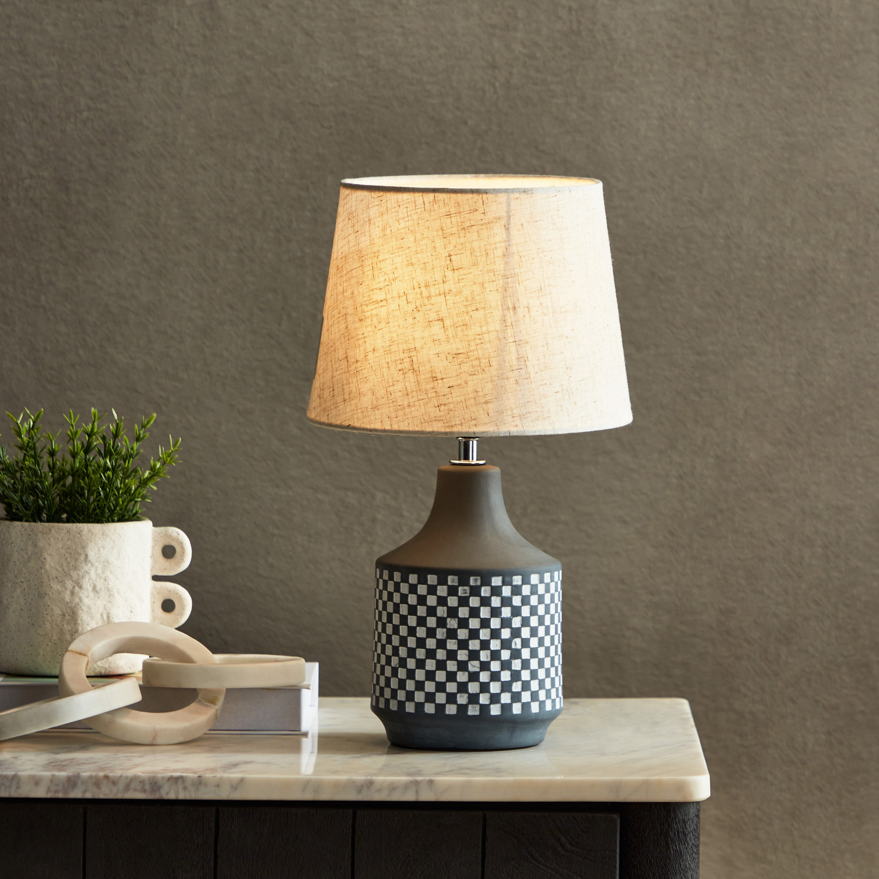 مصباح طاولة سيراميك من كاسبيان - 20x20x34 سم-hbxlivingroom-lighting-tablelamps-image-2