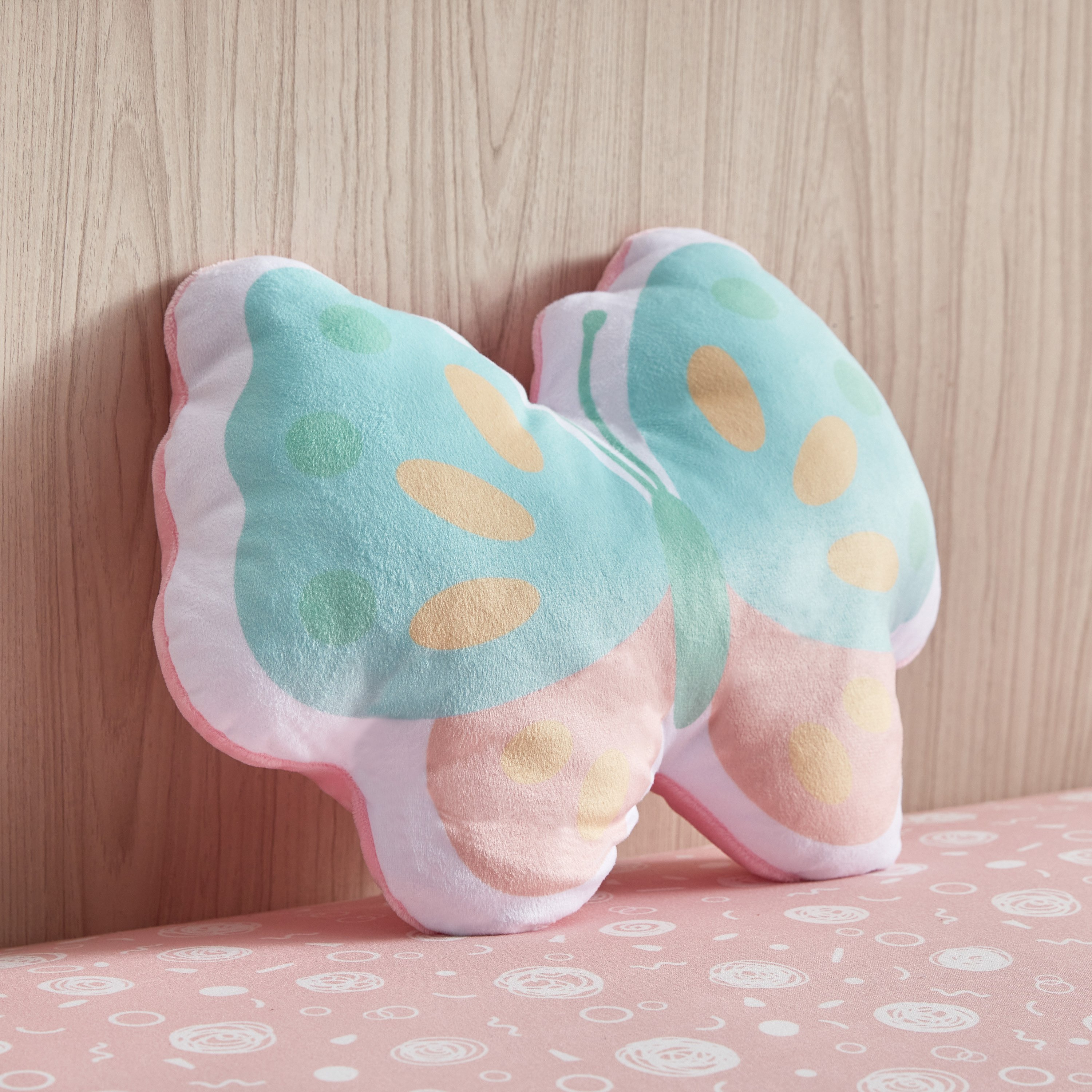وسادة على شكل فراشة سينتور من فلاترباي - 37x27 سم-hbxhomeware-hbxkidsandyouth-image-1