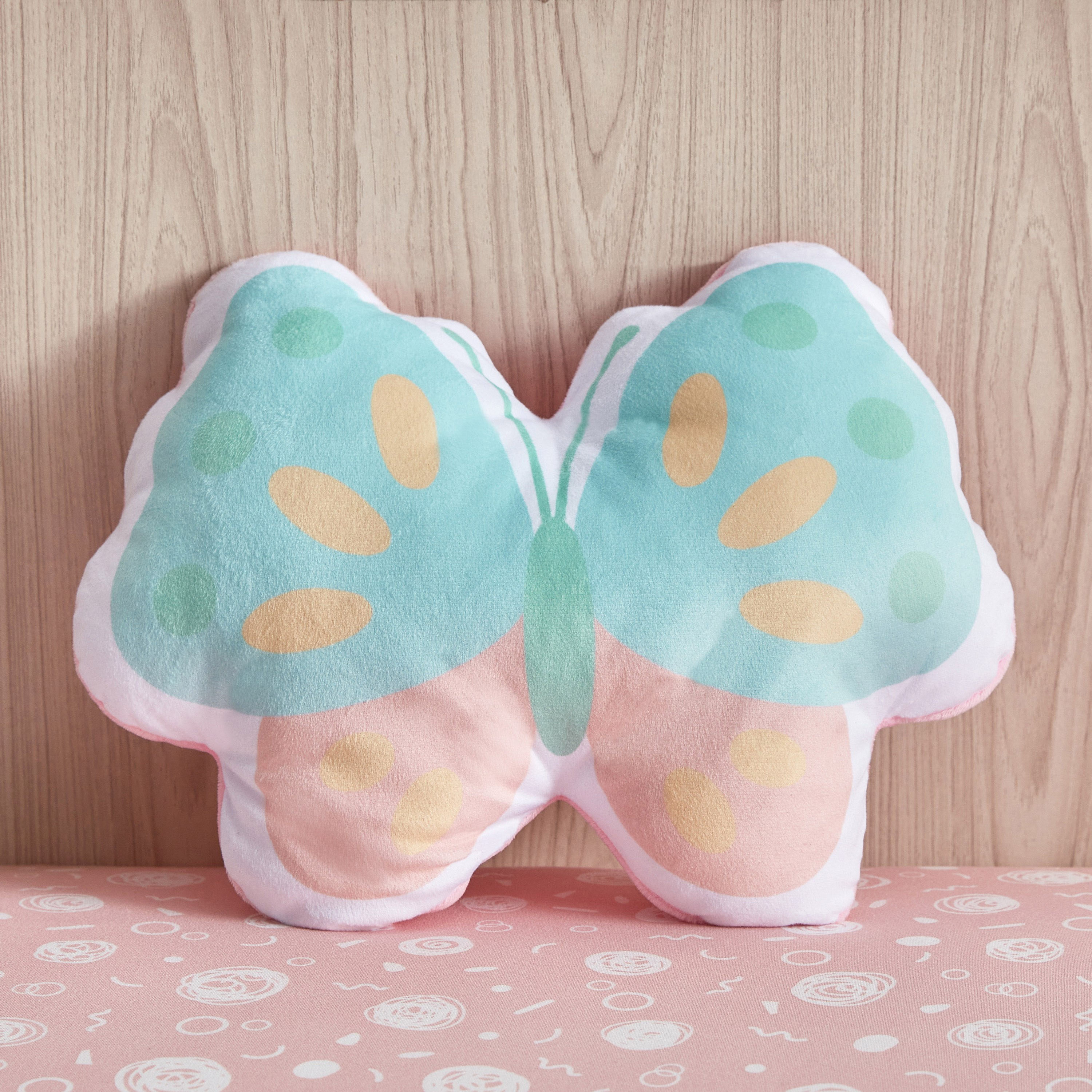 وسادة على شكل فراشة سينتور من فلاترباي - 37x27 سم-hbxhomeware-hbxkidsandyouth-image-2