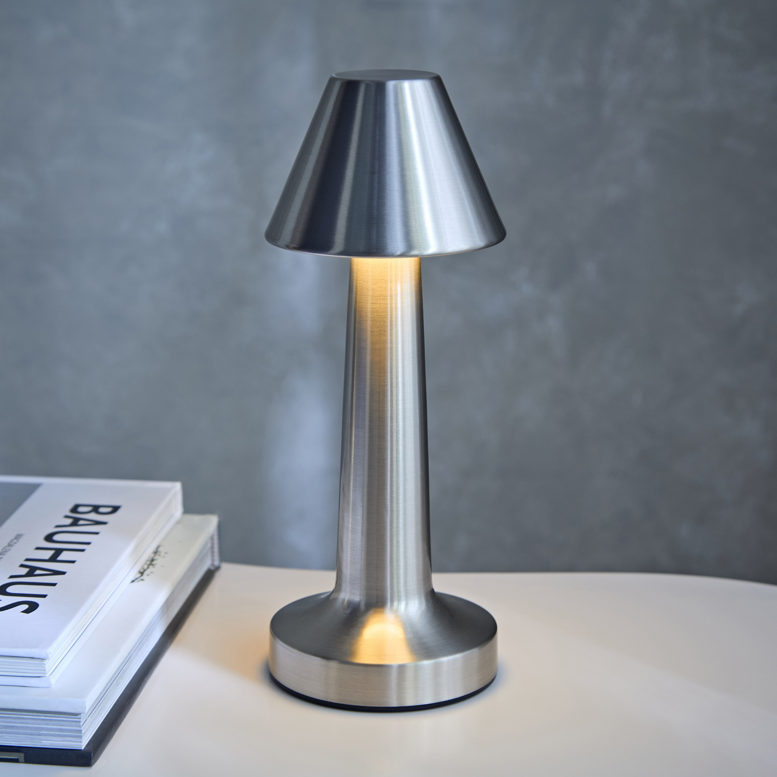 مصباح مكتب إل إي دي معدن باللمس من ماريشا - 9x23 سم-hbxlivingroom-lighting-tablelamps-image-2