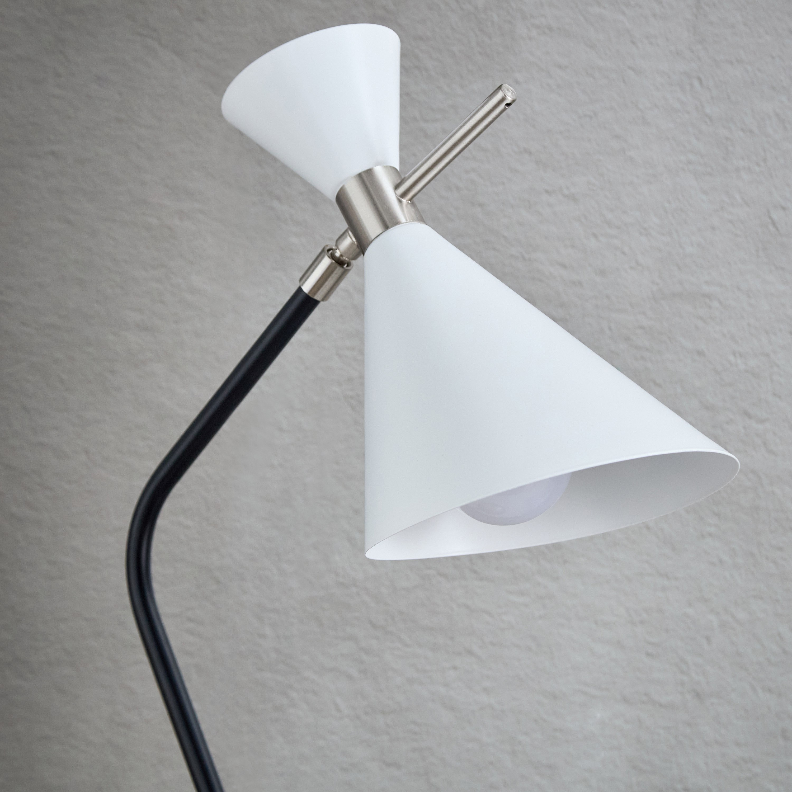 مصباح طاولة معدن من ماريشا - 33x52 سم-hbxlivingroom-lighting-tablelamps-image-3
