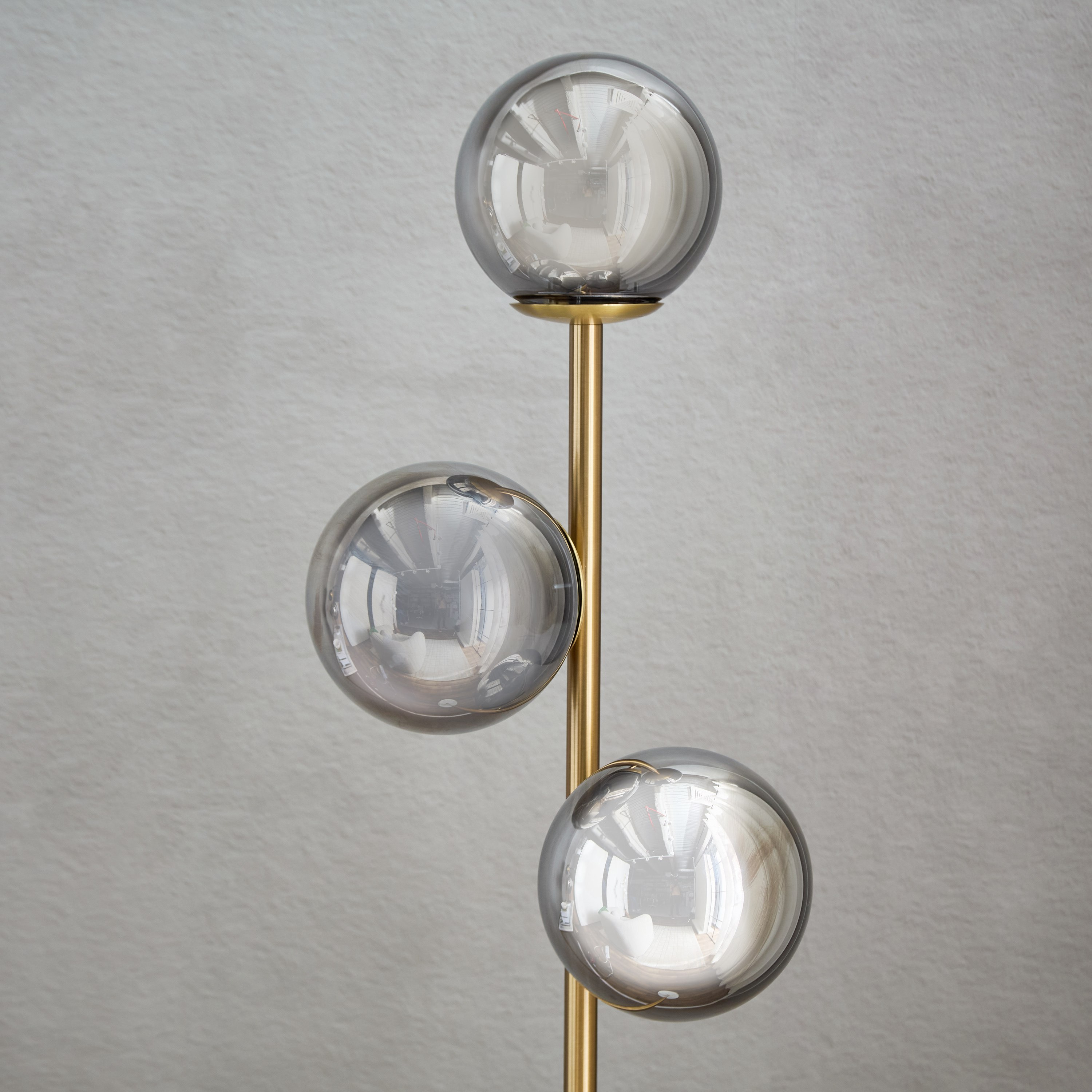 مصباح أرضي بقاعدة رخامية من ماريشا - 155 سم-hbxhomeware-hbxdecorandfurnishings-image-3