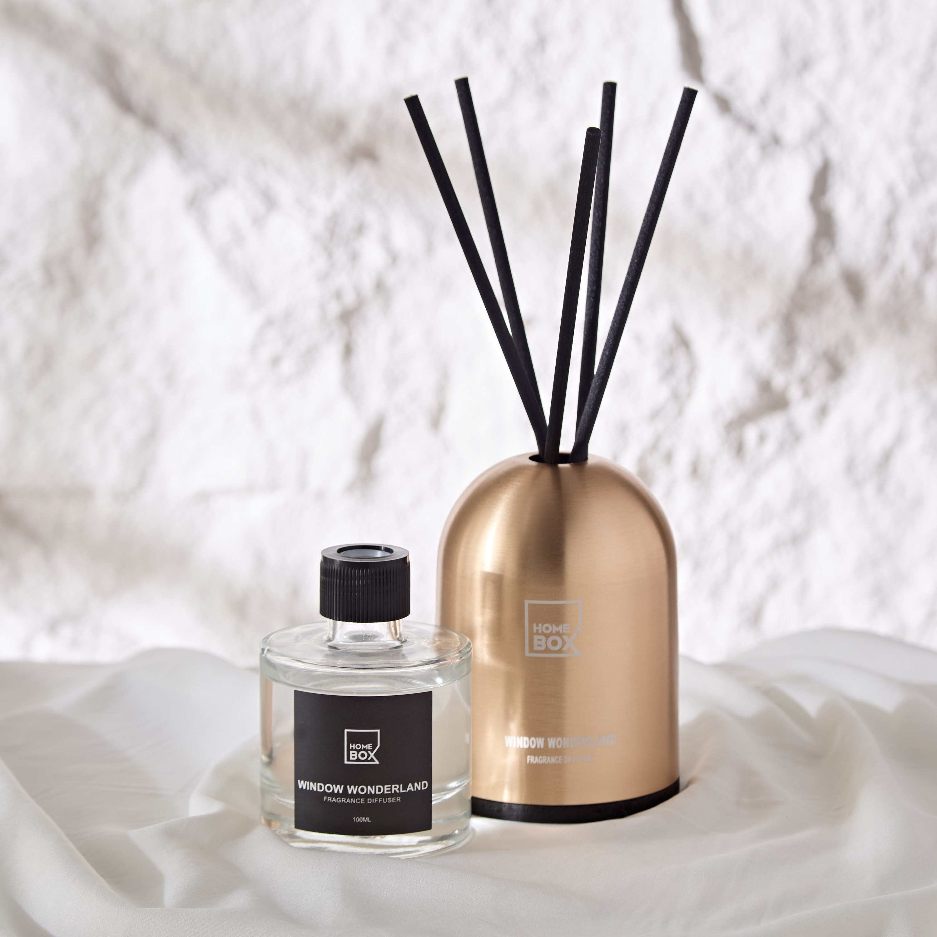 Eden Window Wonderland Reed Diffuser with Aluminium Jar - 100 ml-PROMO_HB_AE_B2G2_011025-image-1