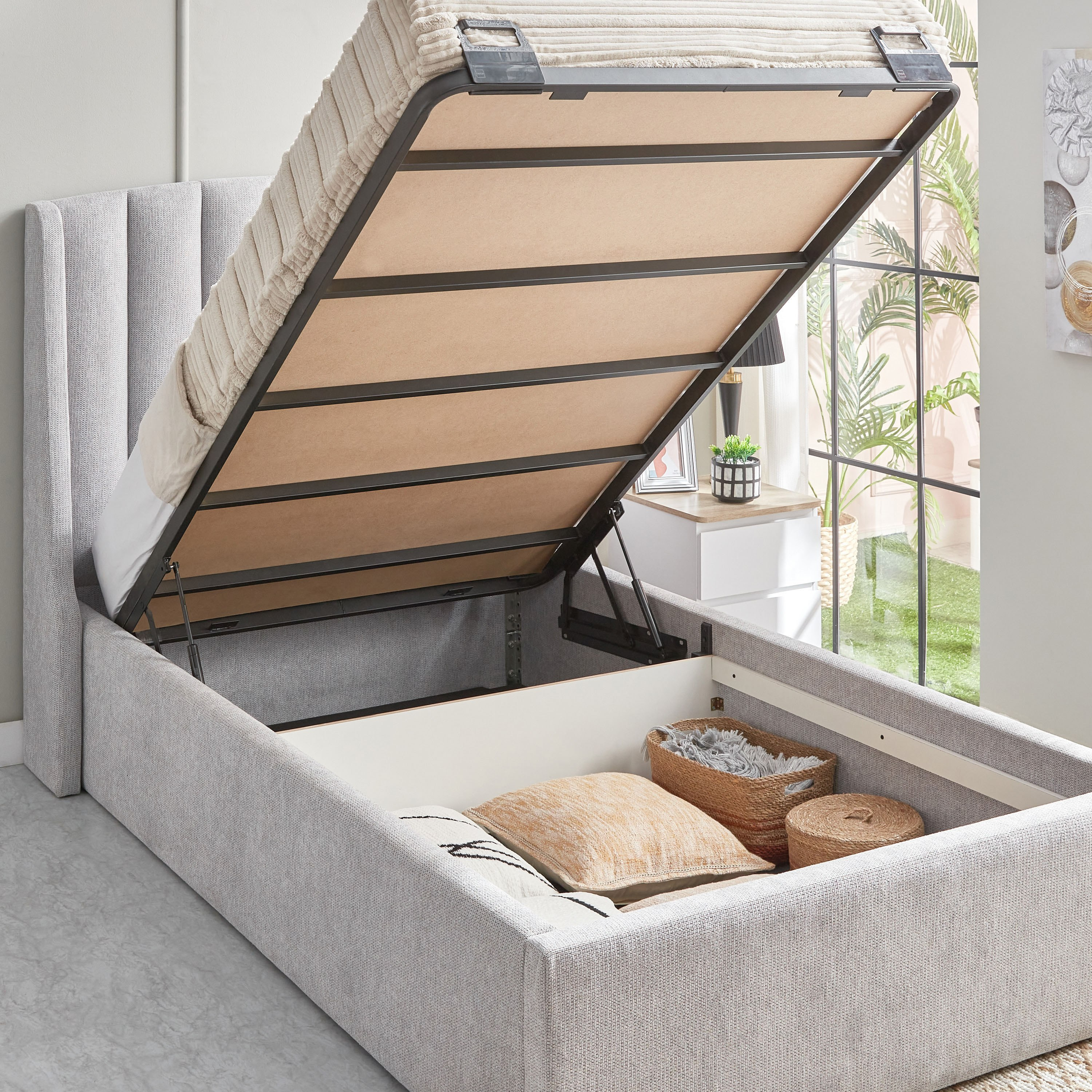 Movo Maine Lewis Hydraulic Storage Twin Upholstered Bed - 120x200 cm-hbxbedroom-bedsandbedsets-upholsteredbeds-twin-image-11