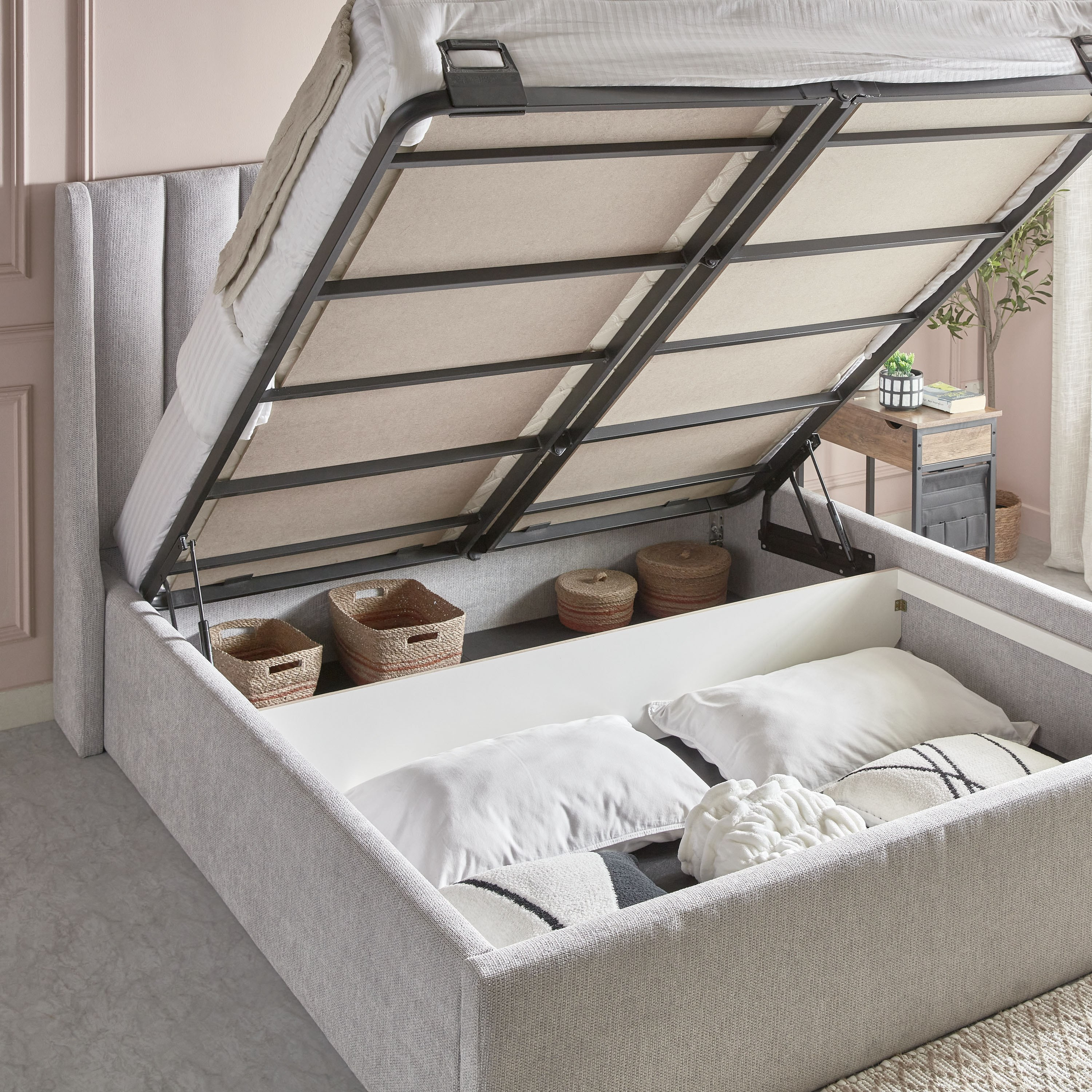 Movo Maine Lewis Hydraulic Storage Upholstered Queen Bed - 160x200 cm-hbxbedroom-bedsandbedsets-beds-queen-image-3