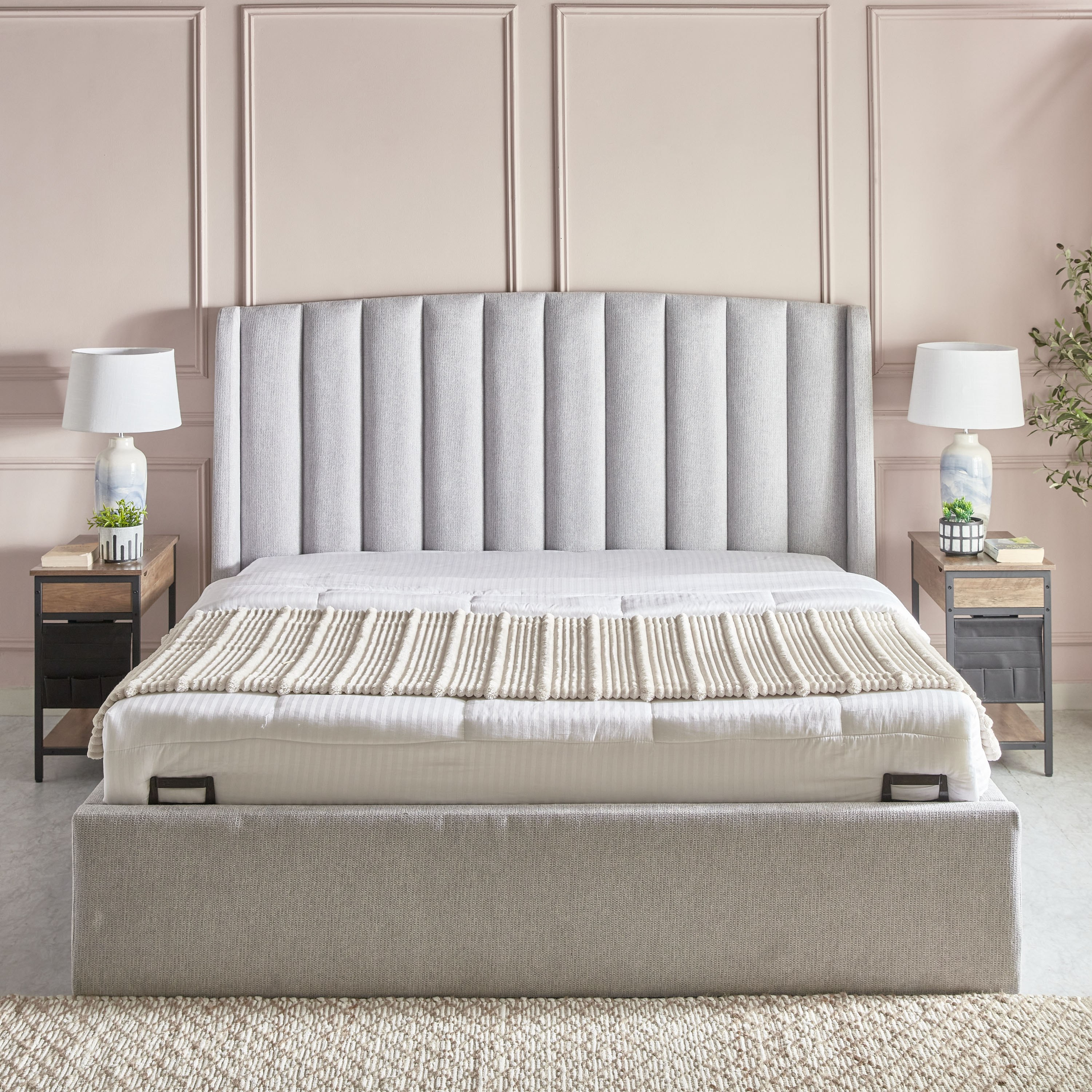 Tufted king bed on sale with storage