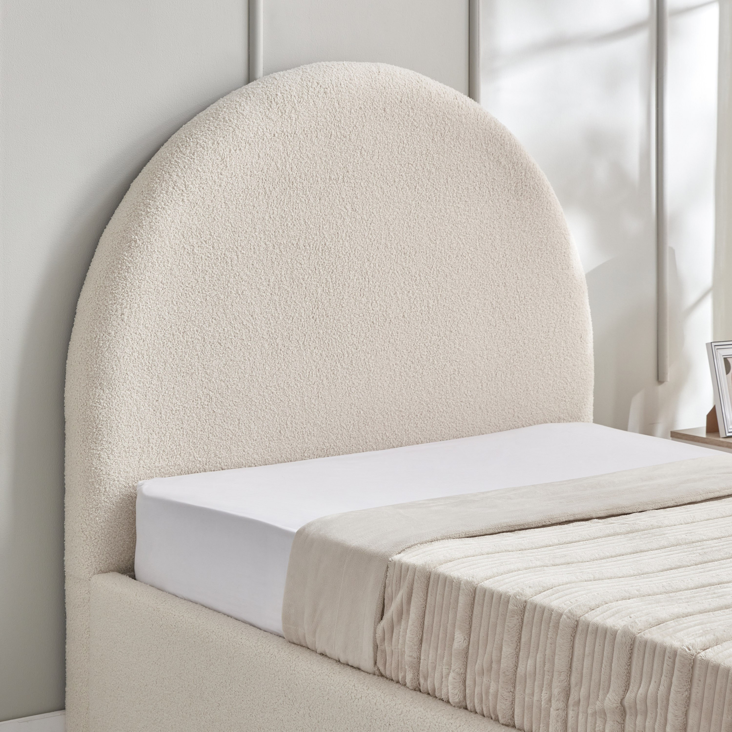 iCloud Upholstered Twin Bed with Hydraulic Storage - 120x200 cm-hbxbedroom-bedsandbedsets-upholsteredbeds-twin-image-3