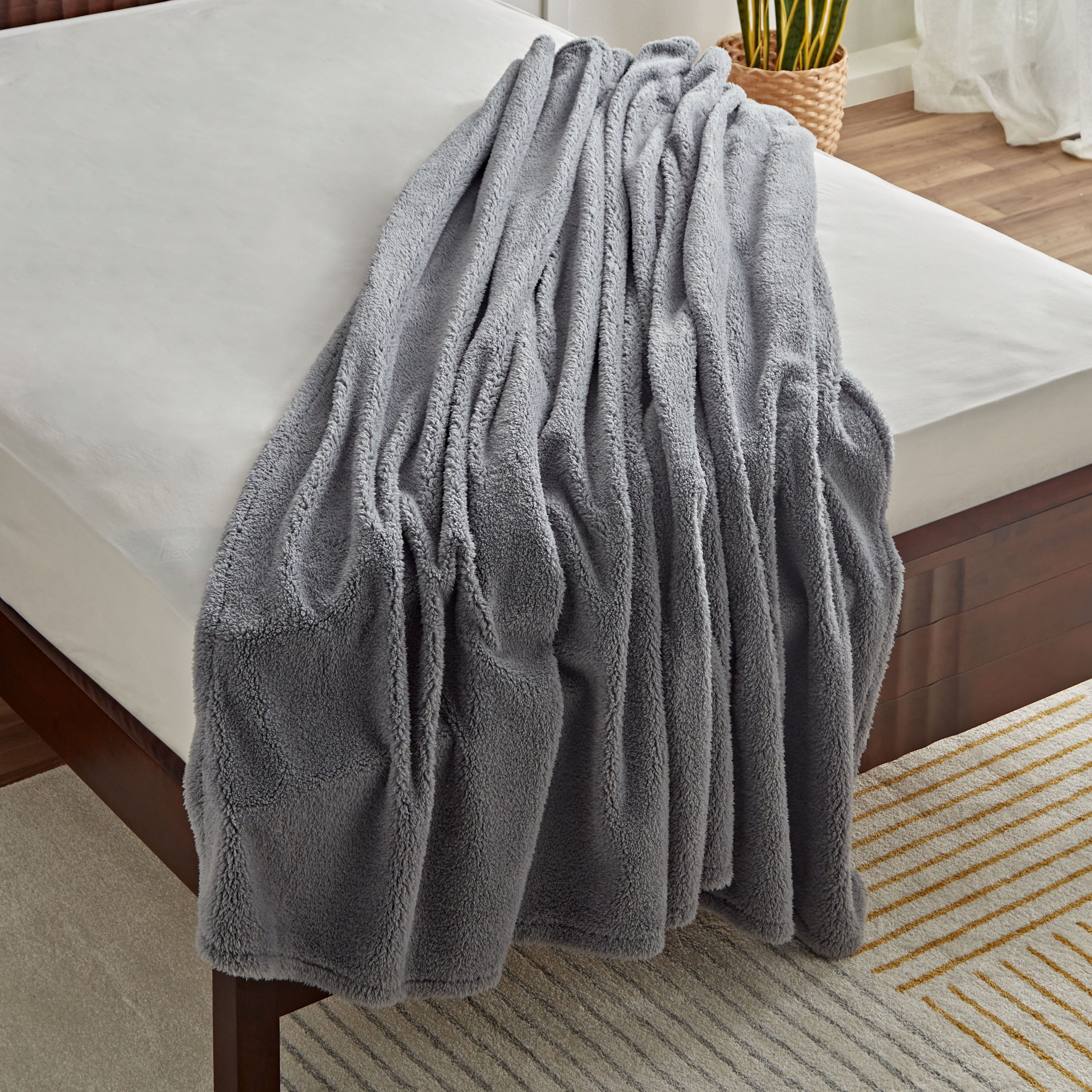 بطانية توين جيرسي مزدوجة الطبقات من كويلو - 150x200 سم-hbxhomeware-hbxbedroom-image-4