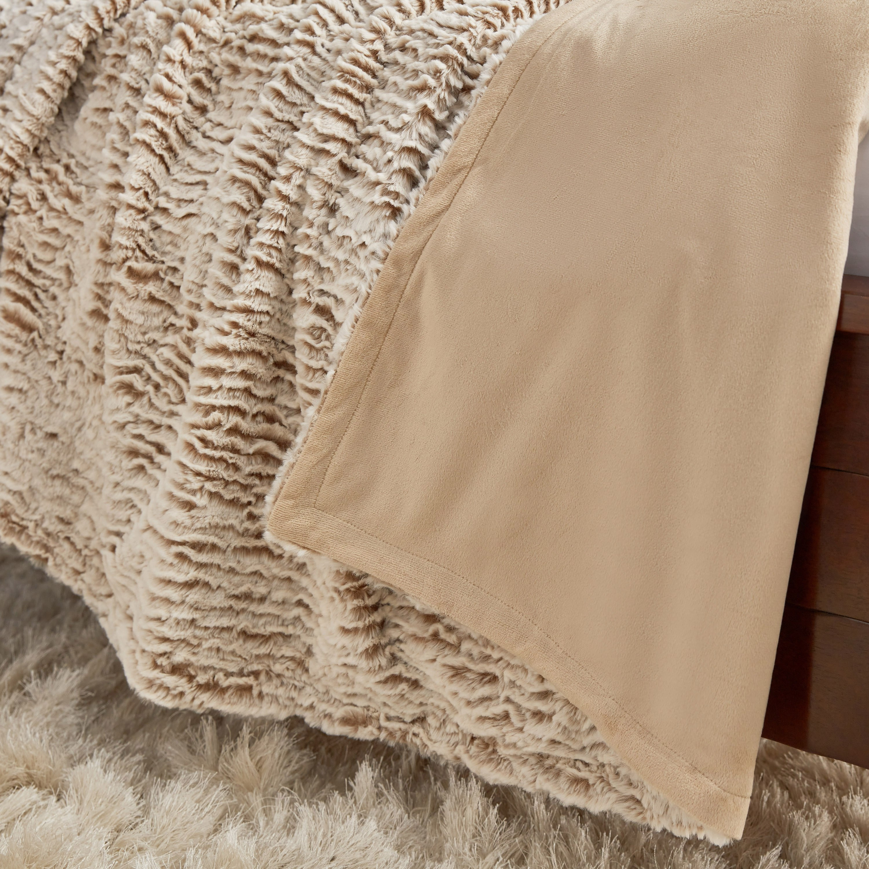 بطانية مزدوجة بطبعات ونقوش من الأسفل من إدور - 150x220 سم-hbxhomeware-hbxbedroom-image-5