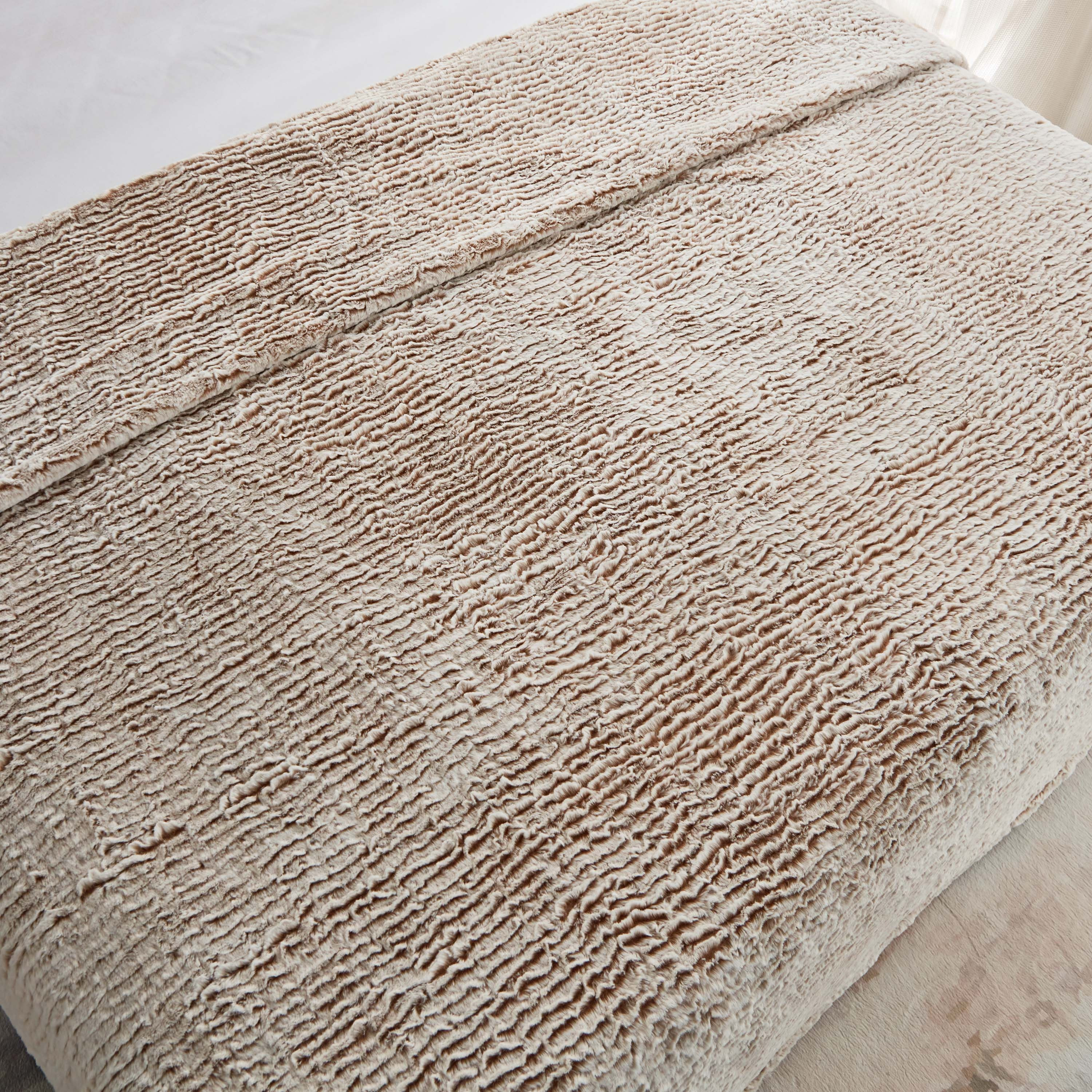 بطانية كينج بصبغة ونقوش من إدور - 220x240 سم-hbxhomeware-hbxbedroom-image-3