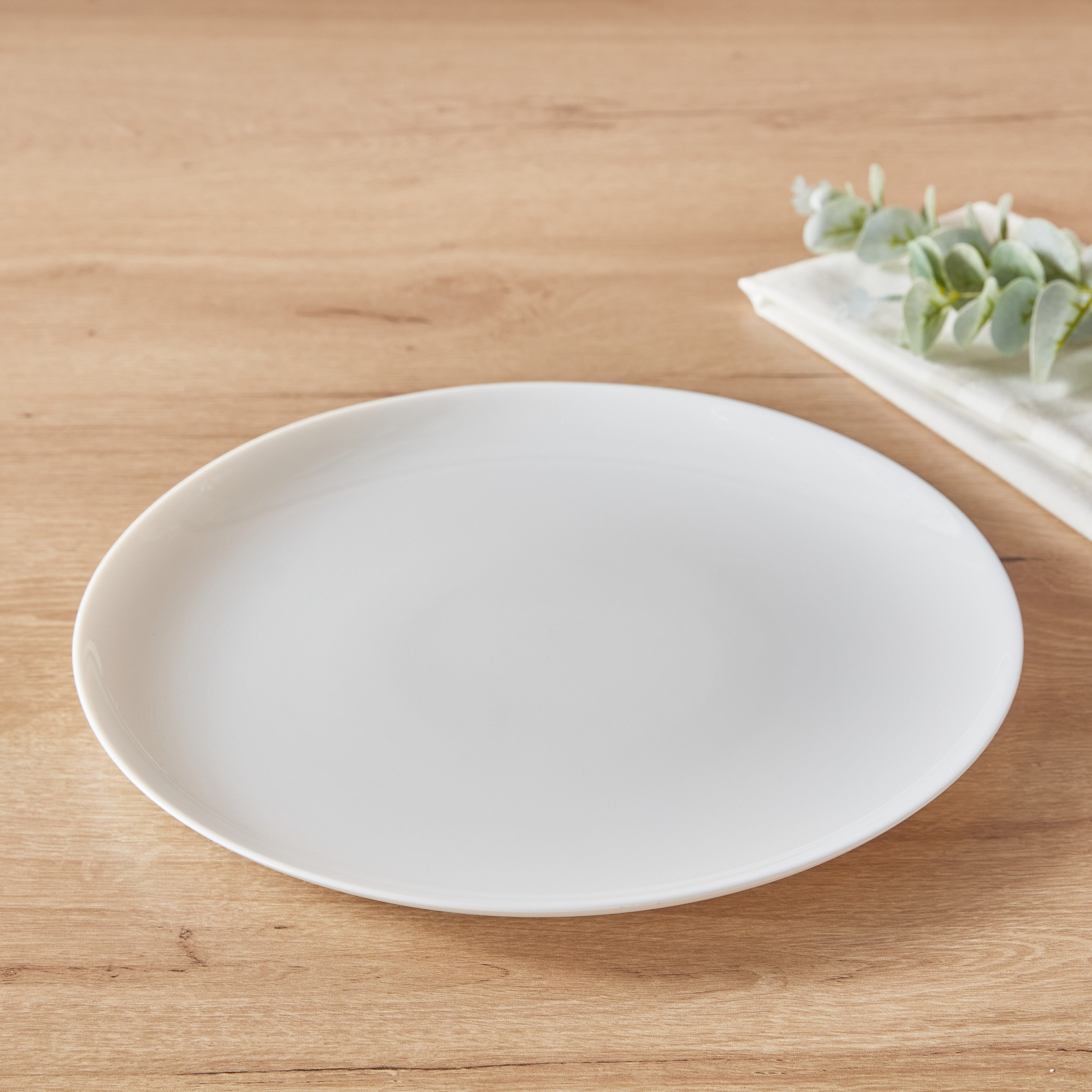 صحن بيتزا فريندز تايم من لومينارك - 32 سم-hbxdecorandfurnishings-tabletop-serveware-image-1